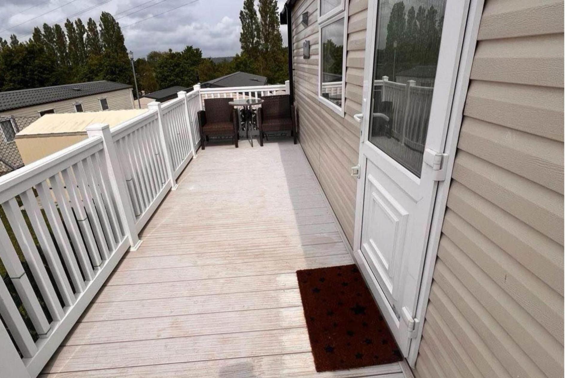 Rockley Park in Poole static caravan