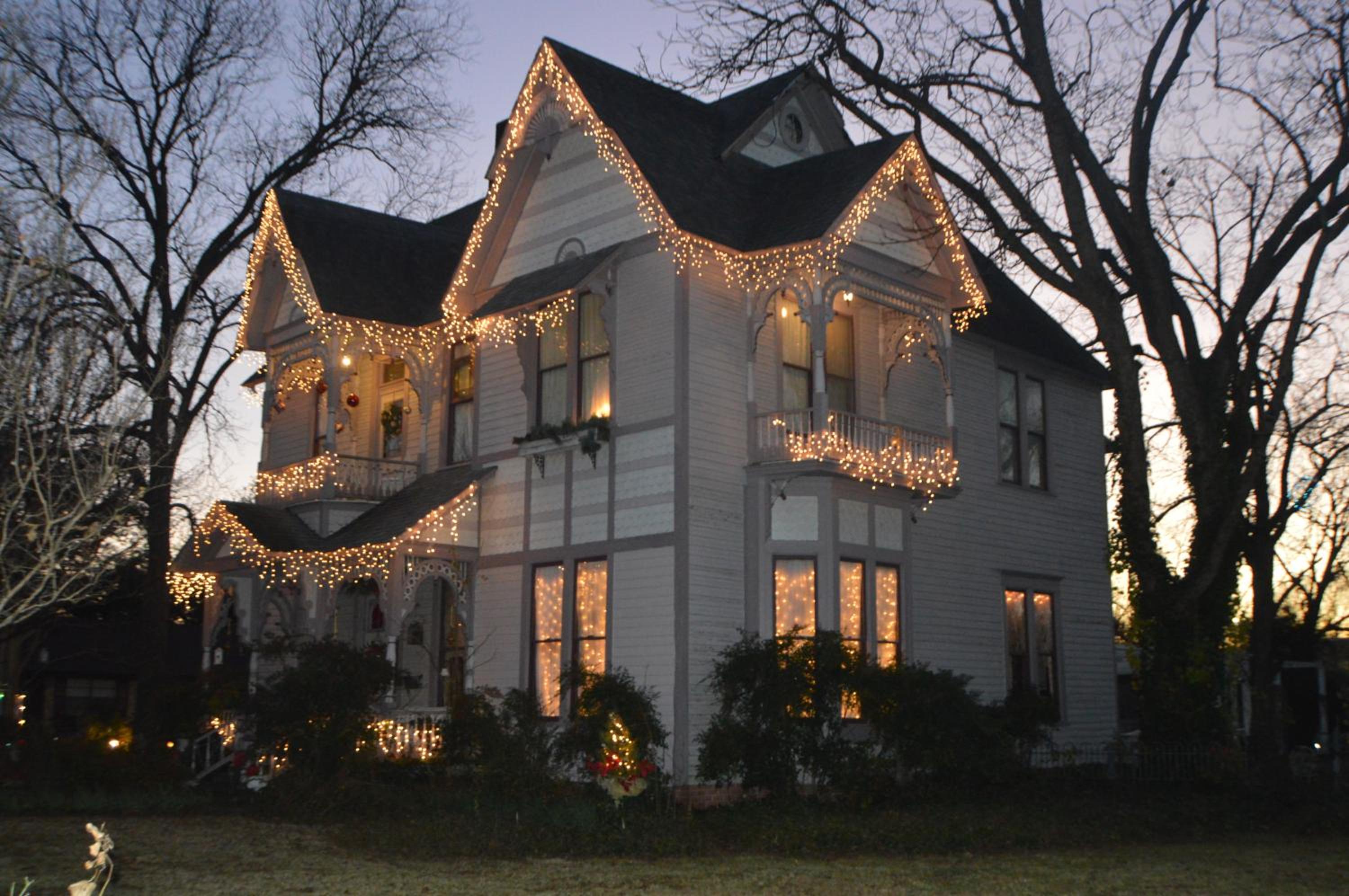 Carleton House Bed and Breakfast