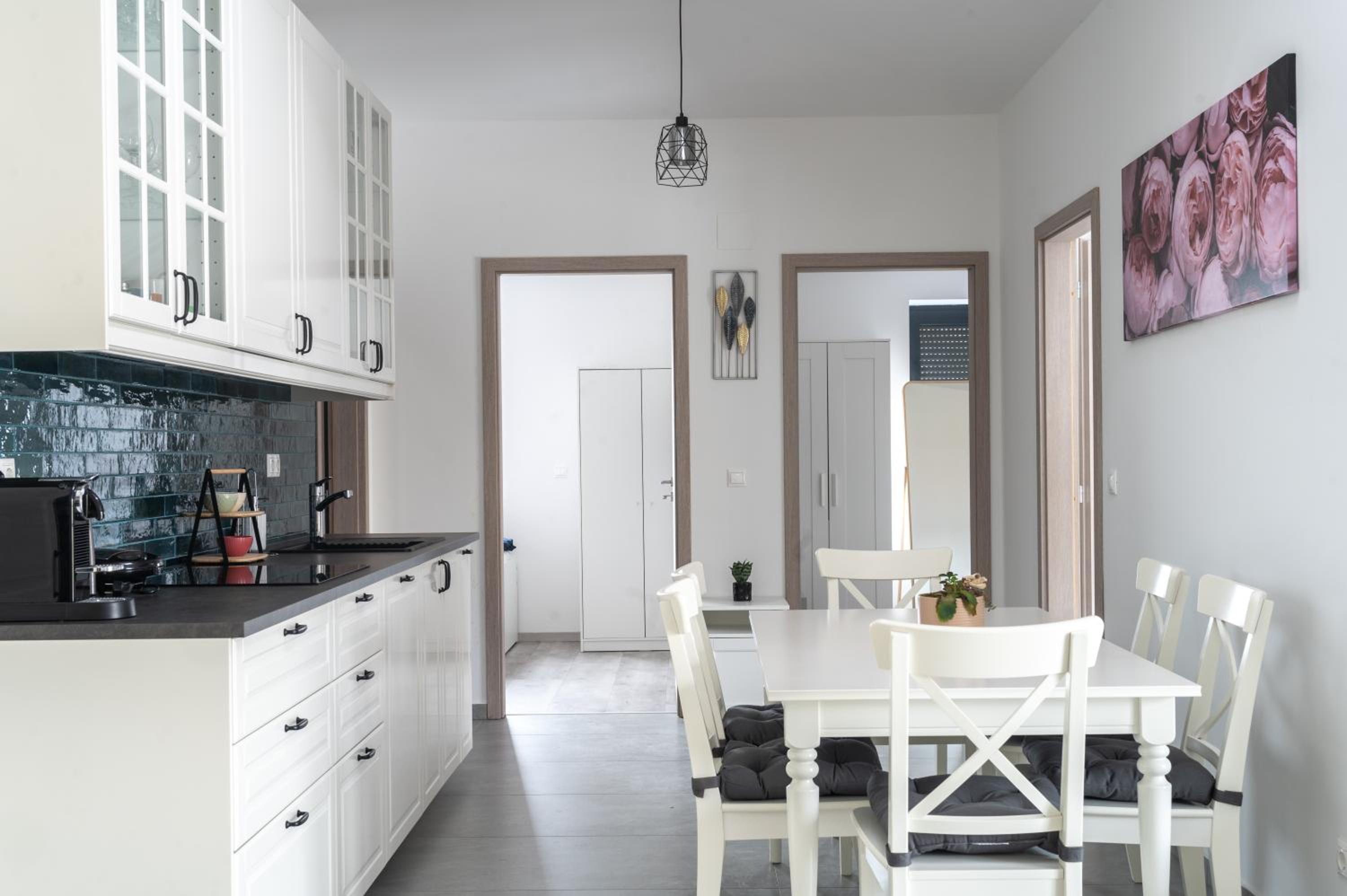 CDP Apartmanok view 4