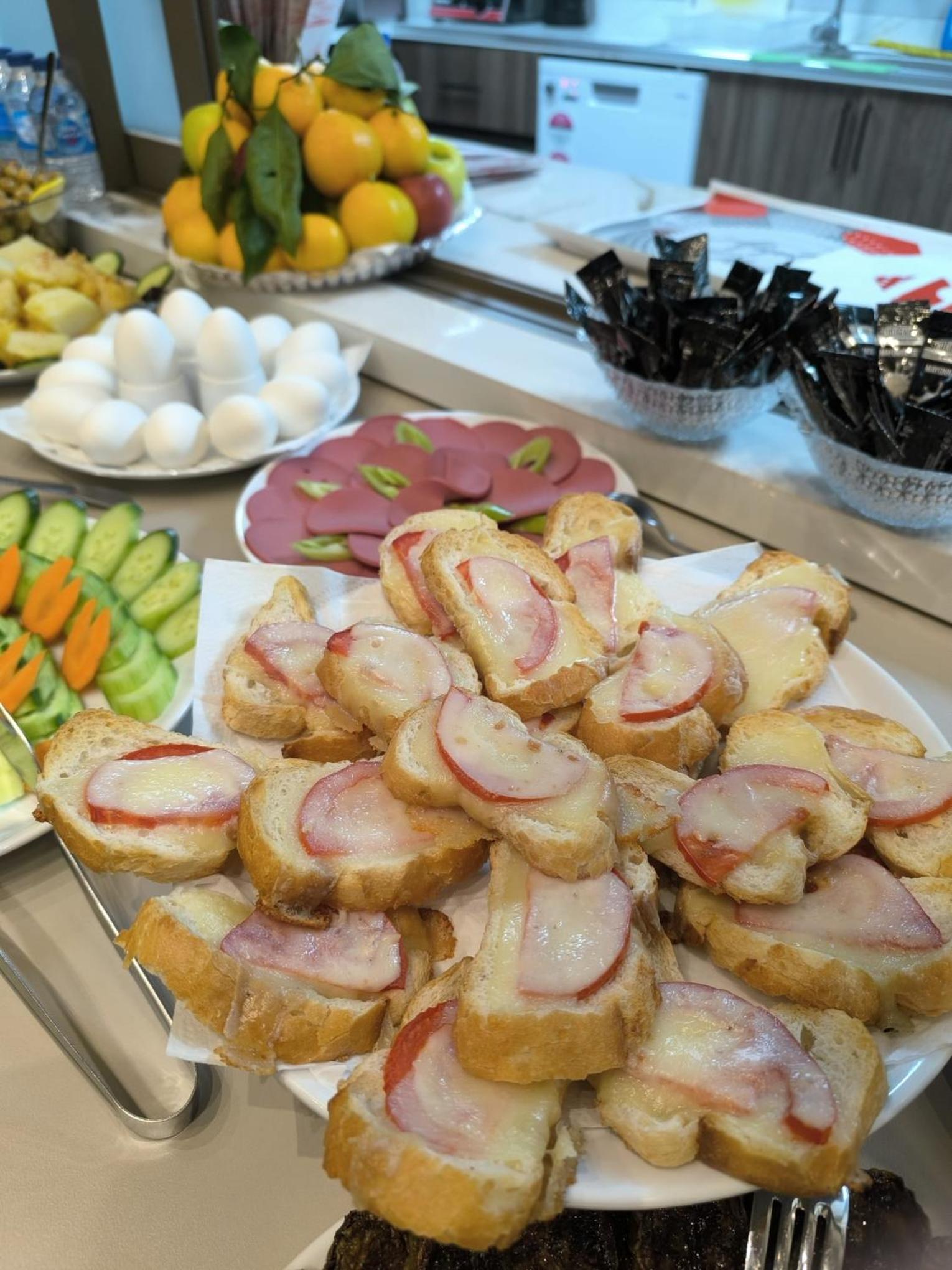 ZENİA OTEL - Image 42