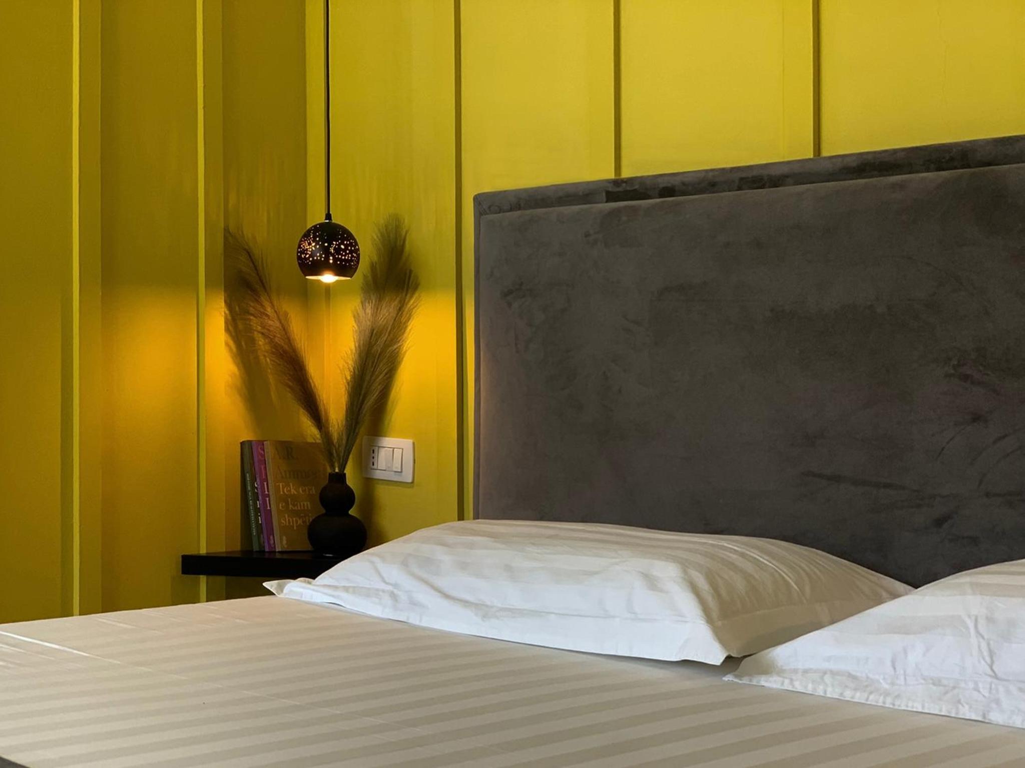 ApartHotel - Colorful by the Sea