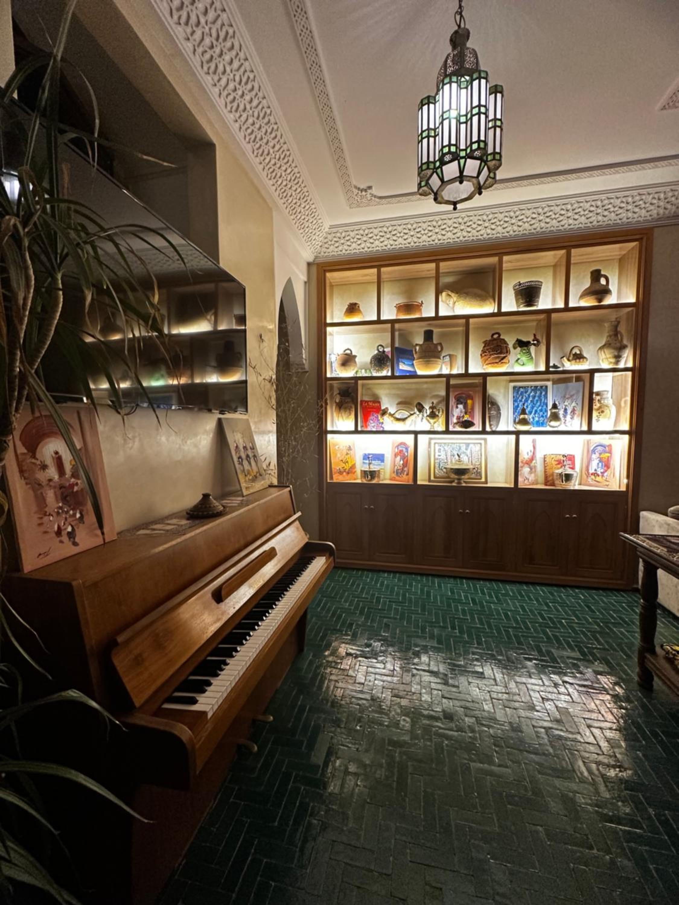 lounge