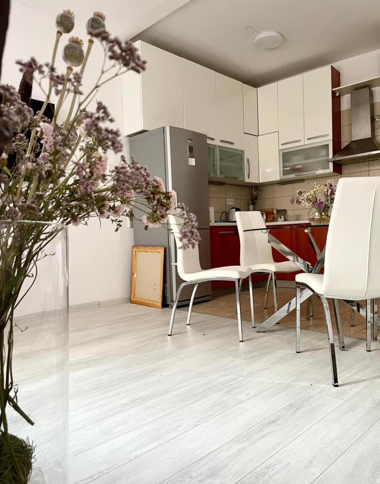 MCM apartment