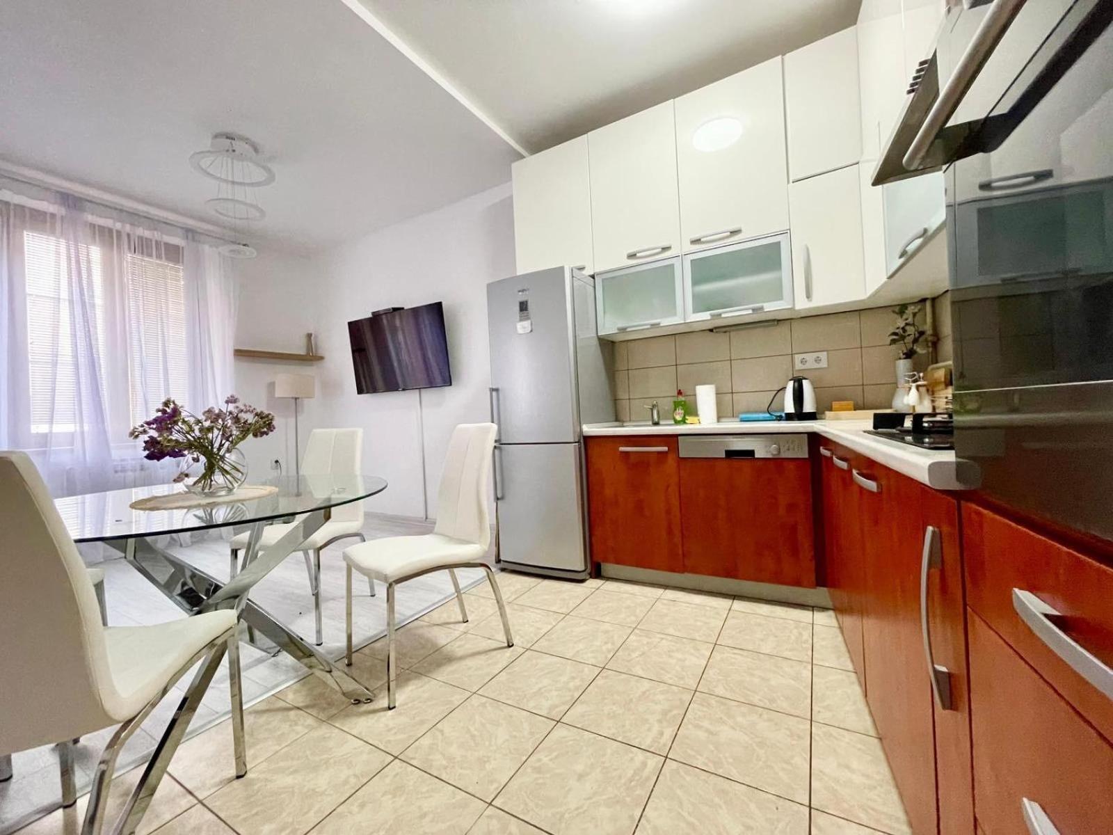 MCM apartment