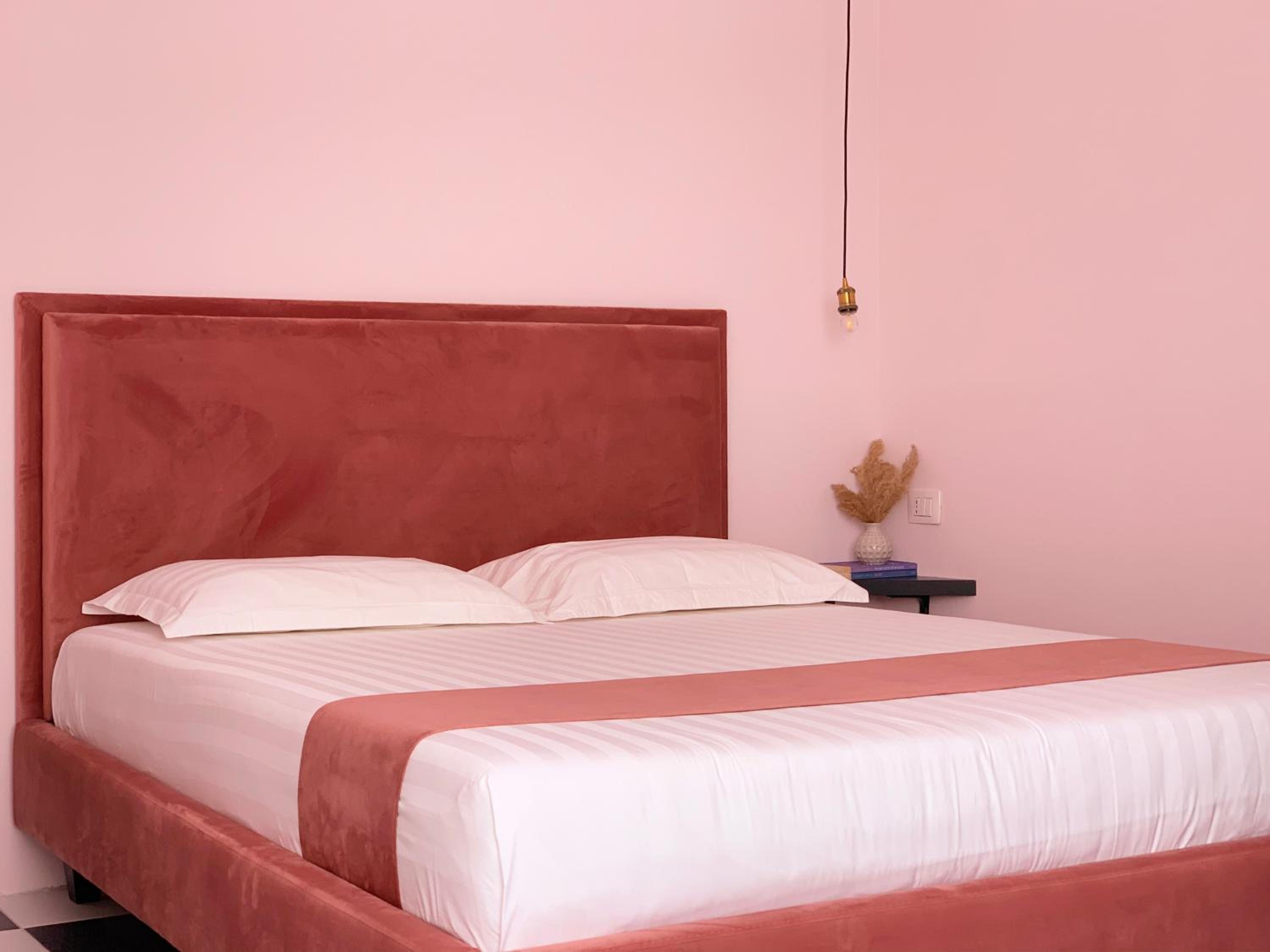 ApartHotel - Colorful by the Sea