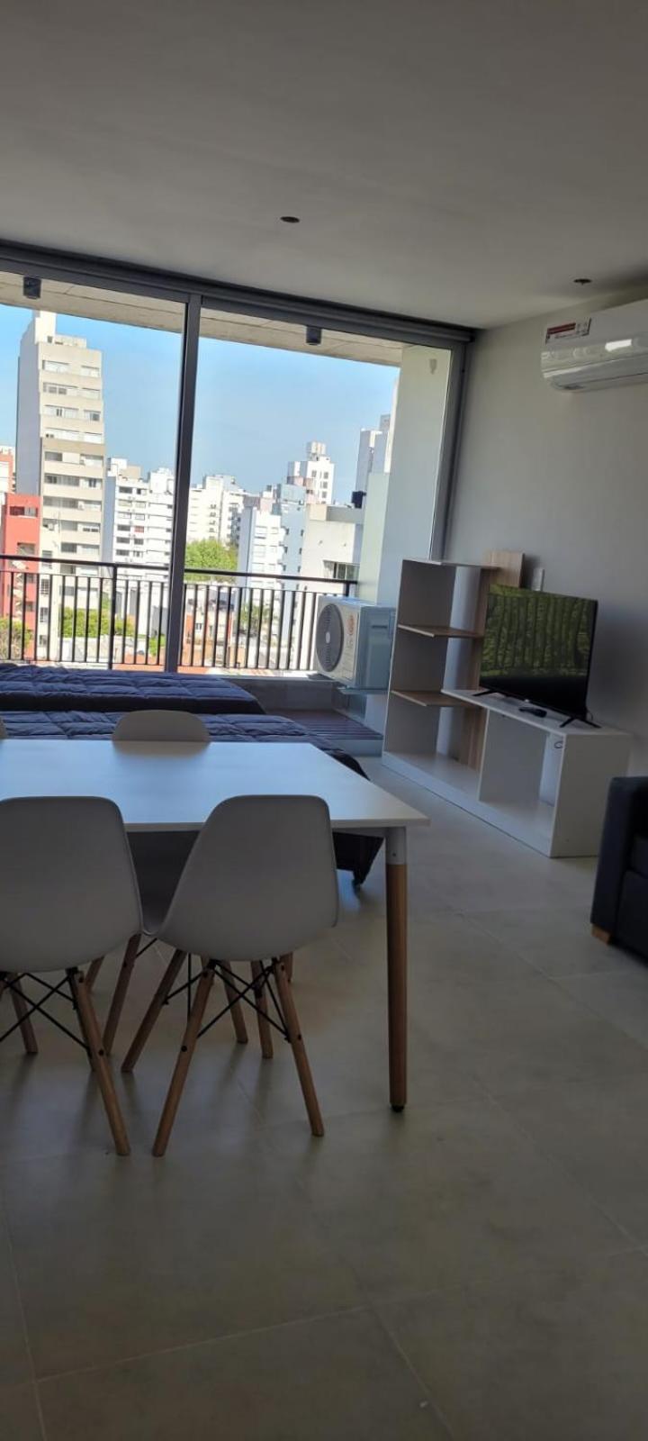 Monoambiente , excelente ubicacion , cercano a Hospitales Y principales Universidades, OPCIONAL COCHERA