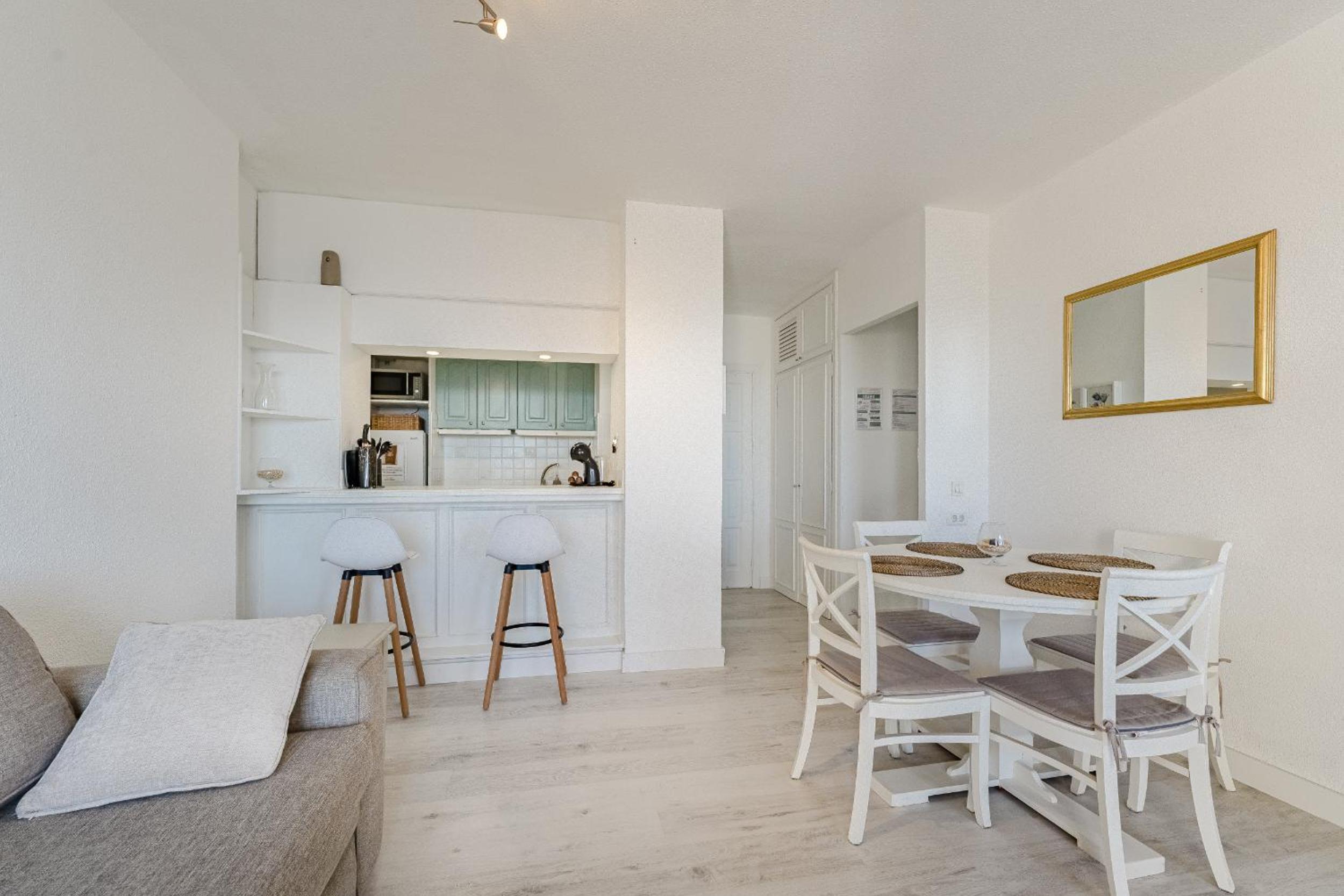 Panoramic apartments in club Paraiso Ocean view