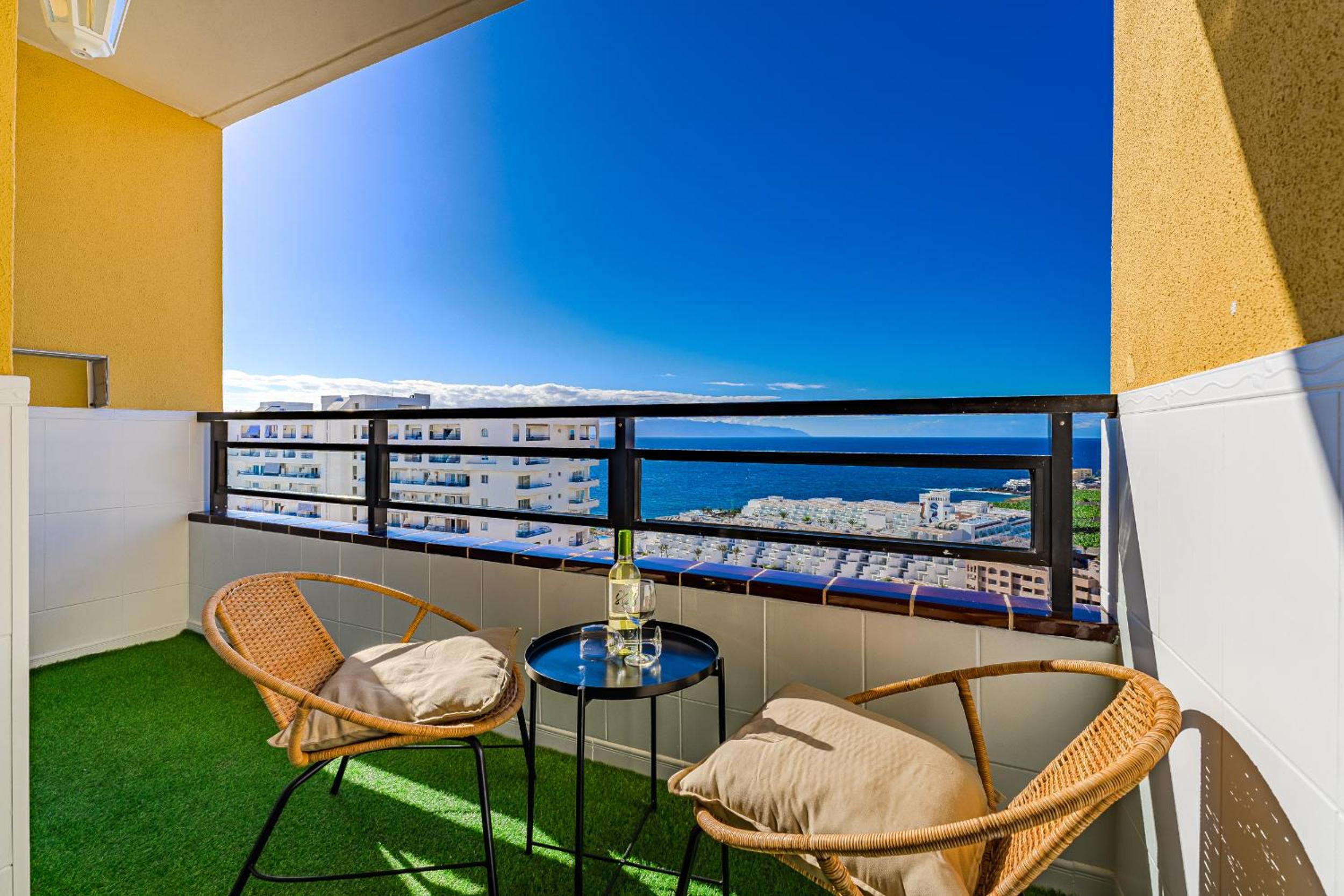 Panoramic apartments in club Paraiso Ocean view