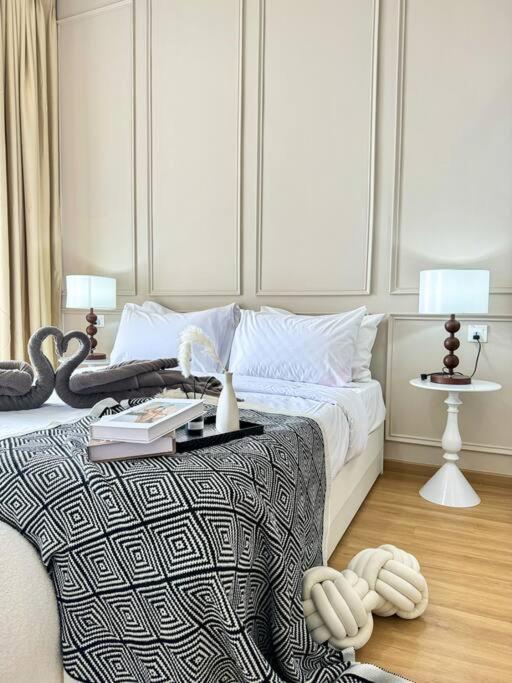 Country Garden Danga Bay Suite by Nest Home