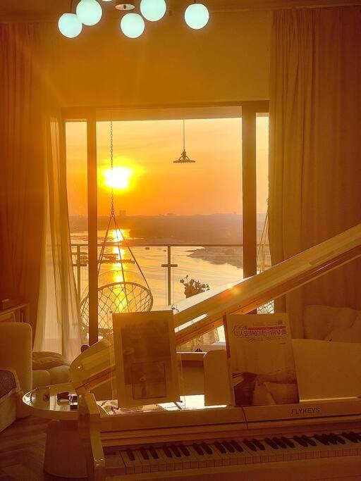 Country Garden Danga Bay Suite by Nest Home