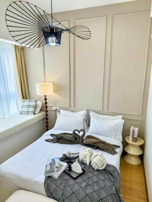 Country Garden Danga Bay Suite by Nest Home