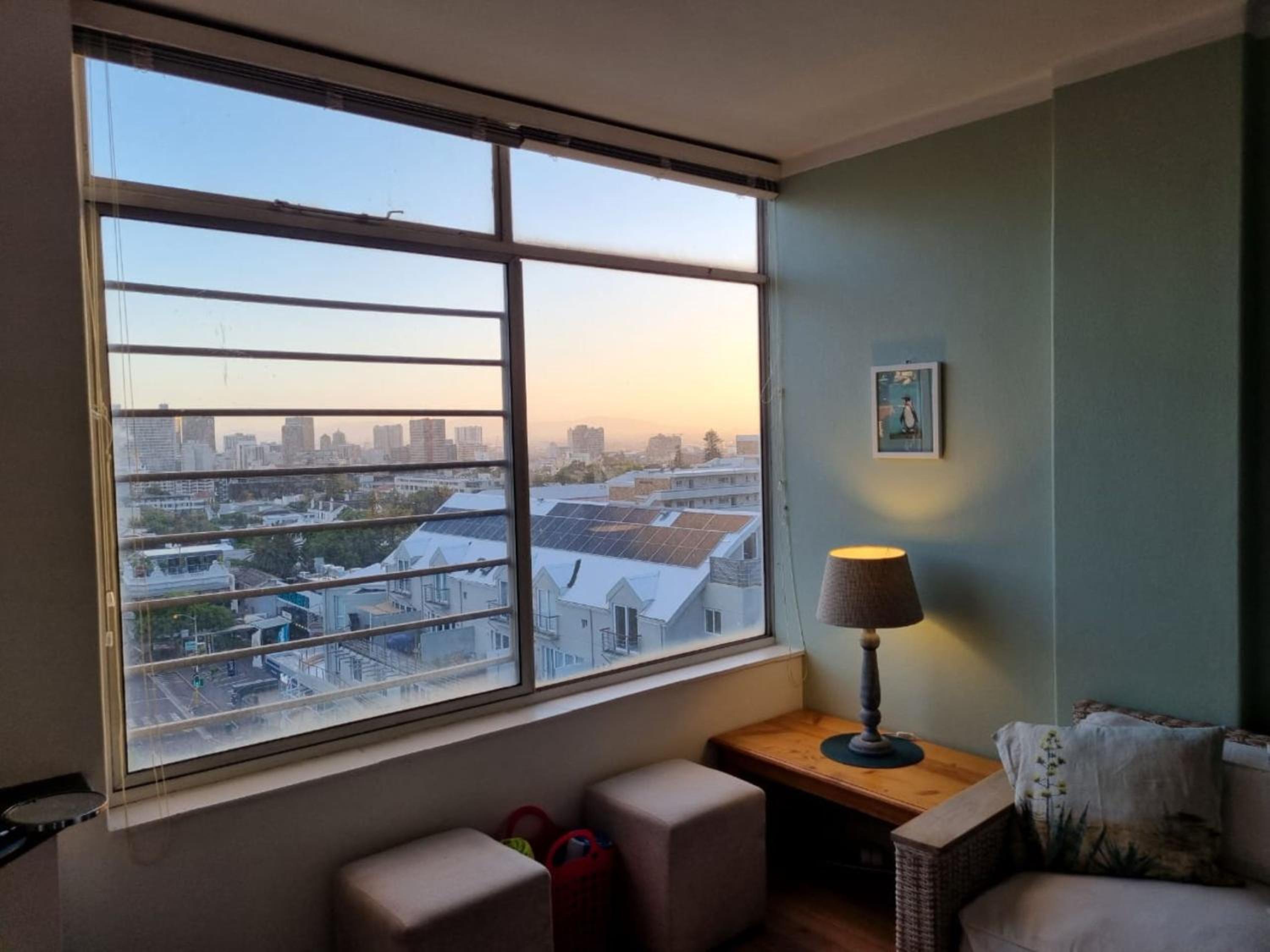 Kloof street Apartment Central City with Parking view 4