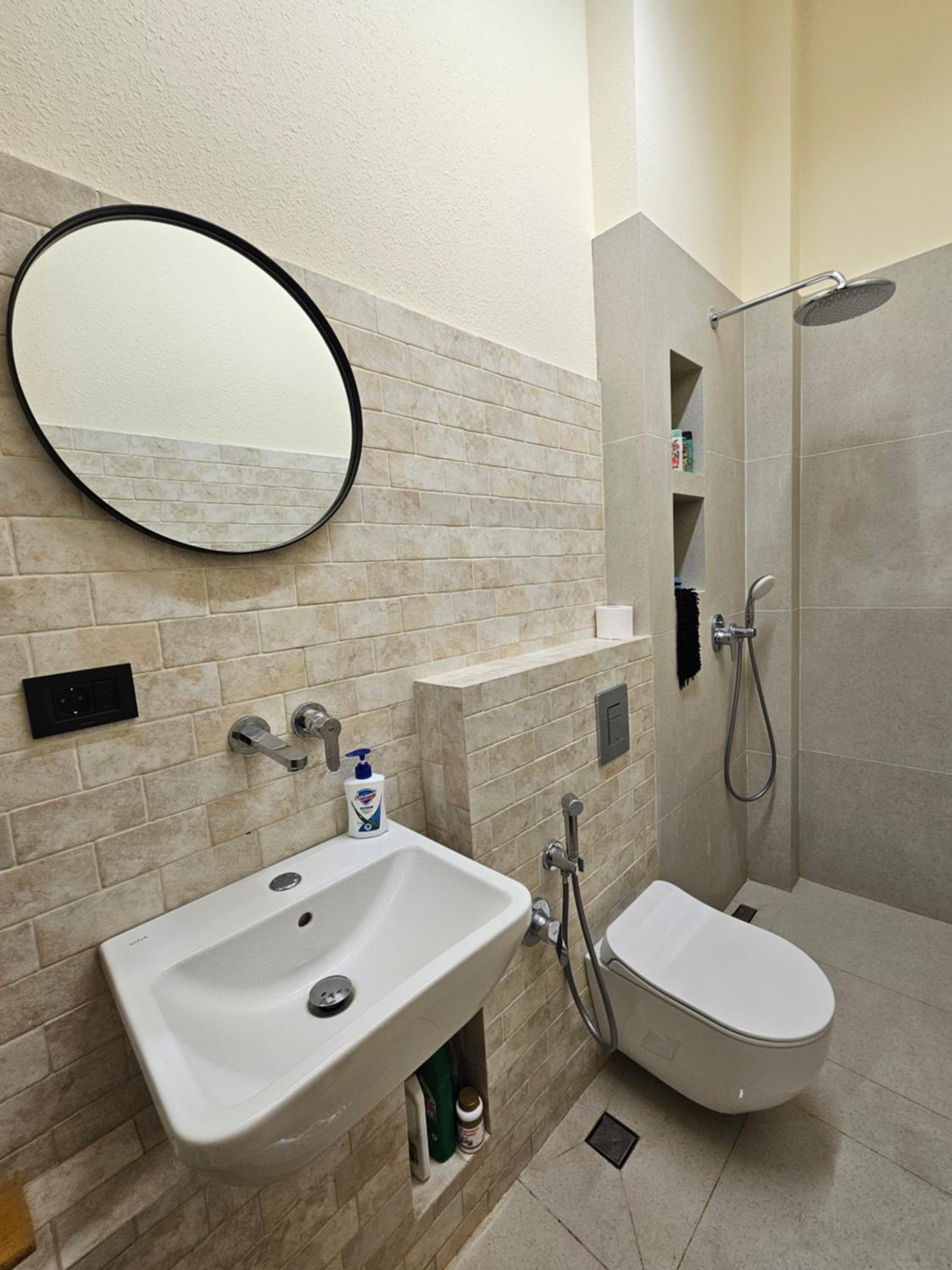 LOFT KN CENTRAL BOULEVARD St APARTMENT