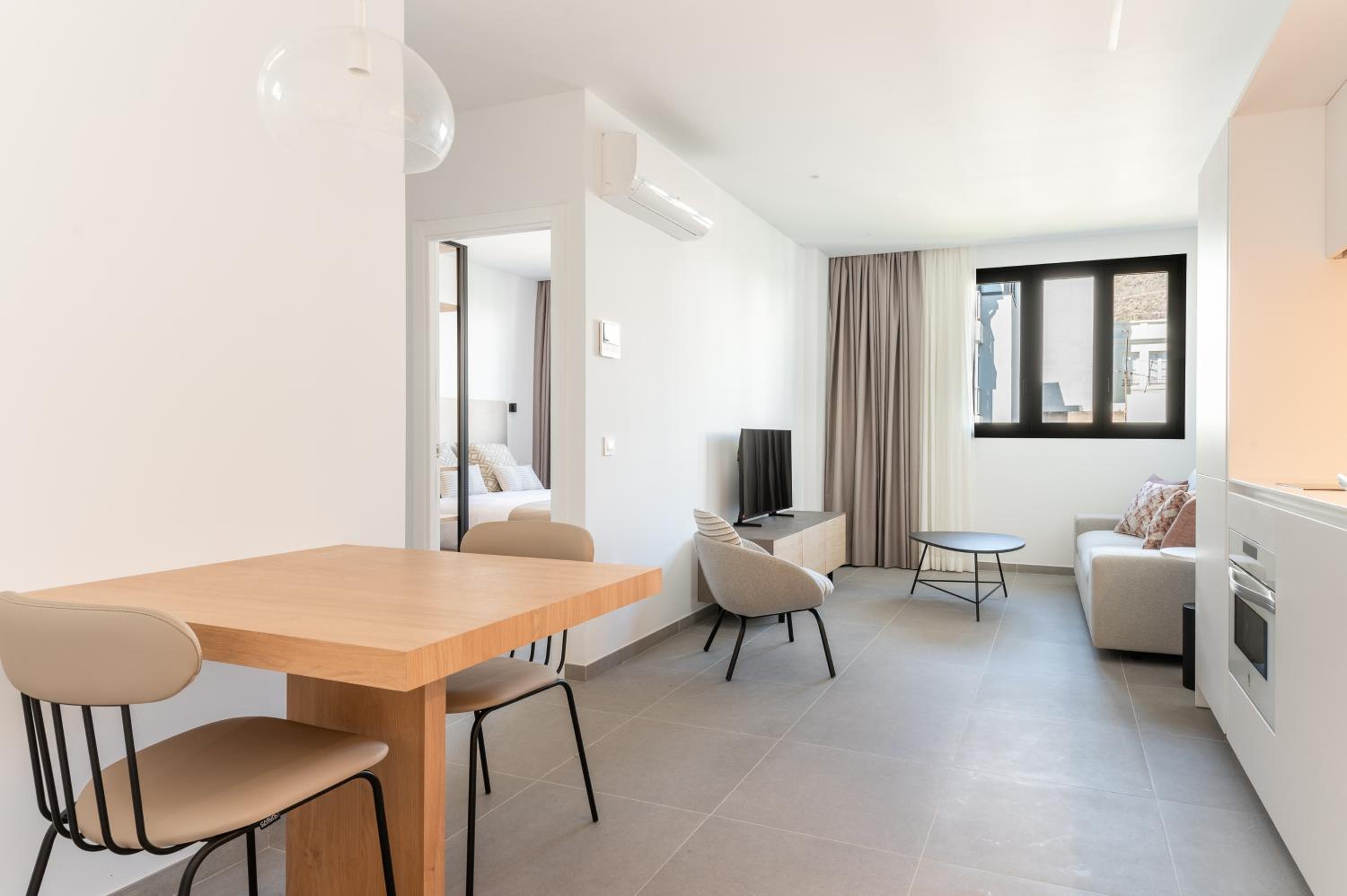 Callao Suites by IRES LAR view 3