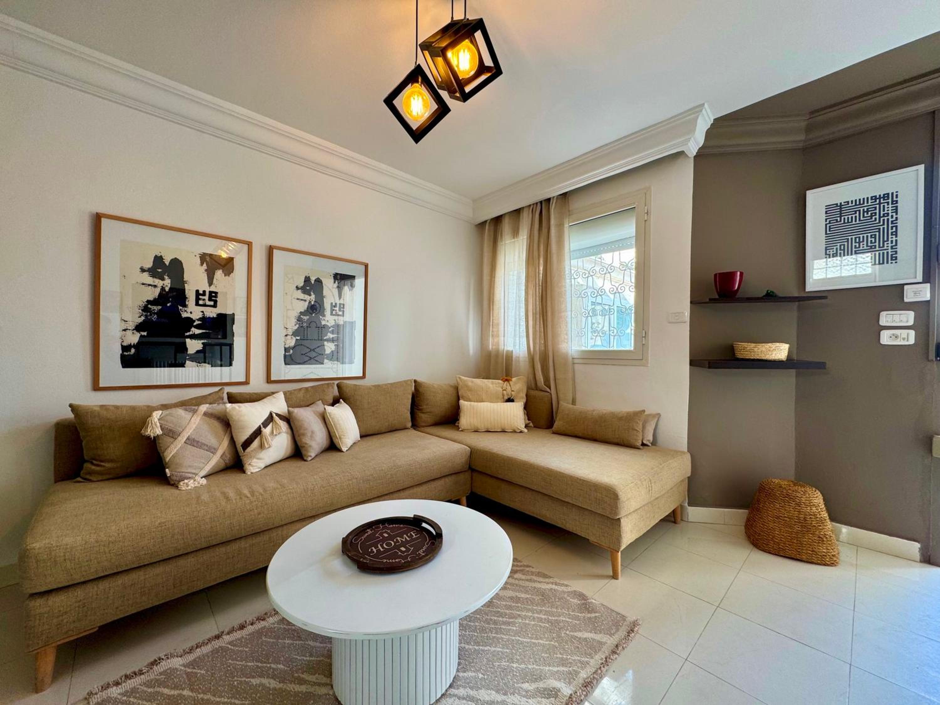 Paul: 1bd Perfect location heart of La Marsa view 5