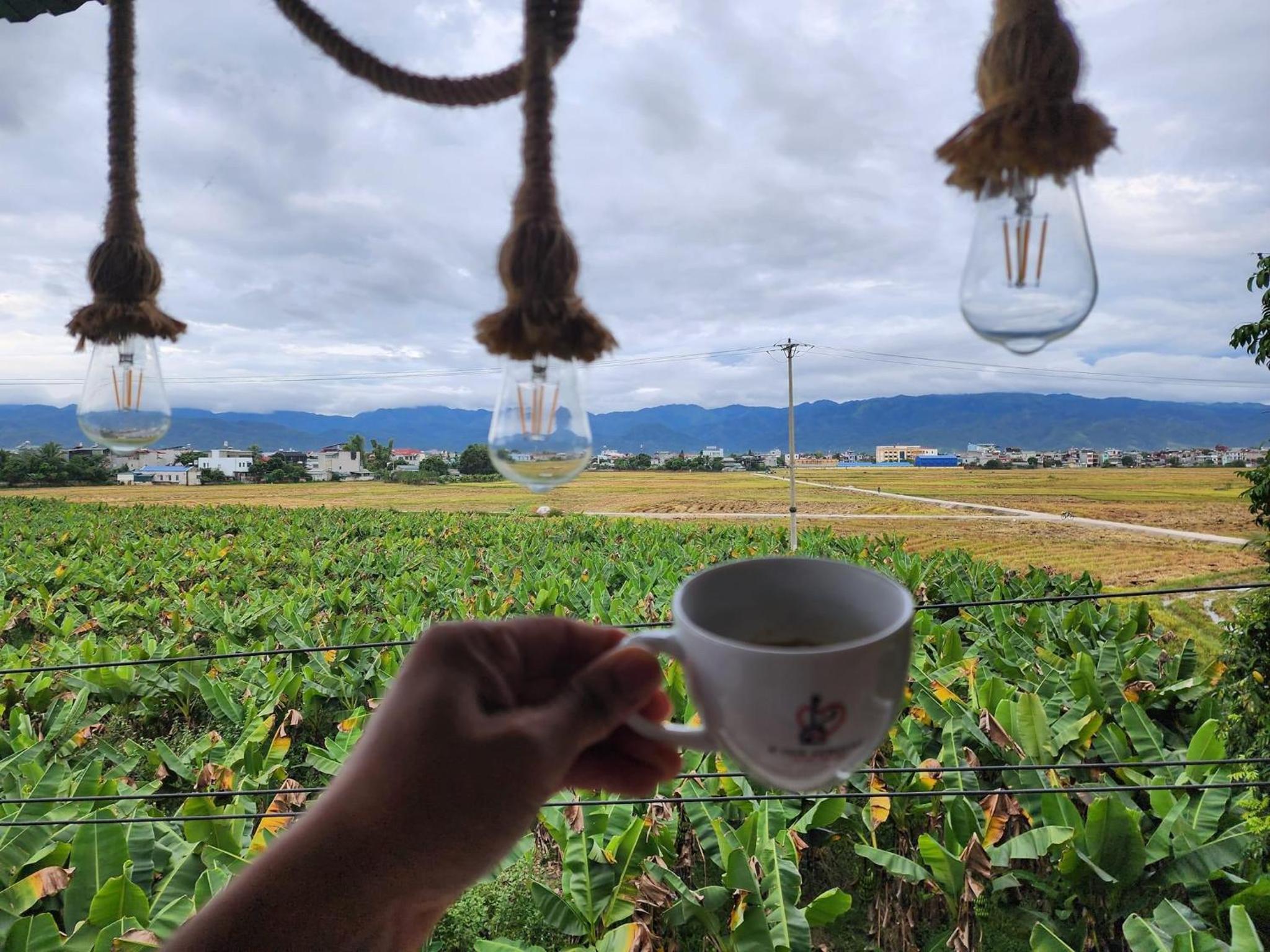 A Thía homestay