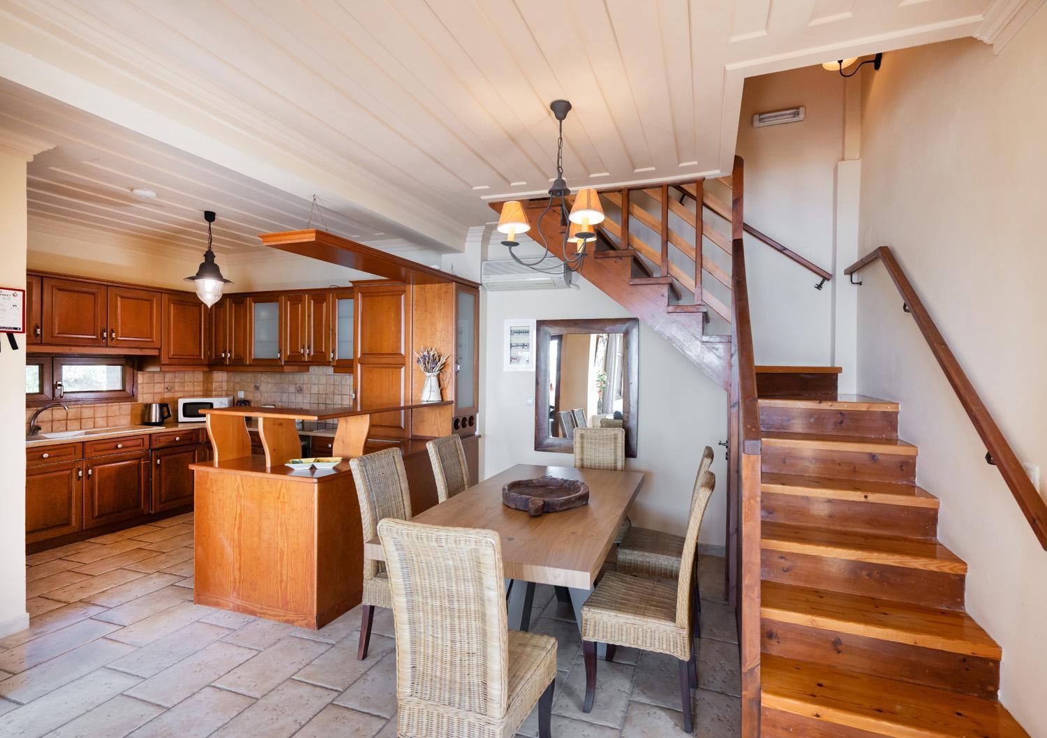 Villa Pelagos Kyma view 4