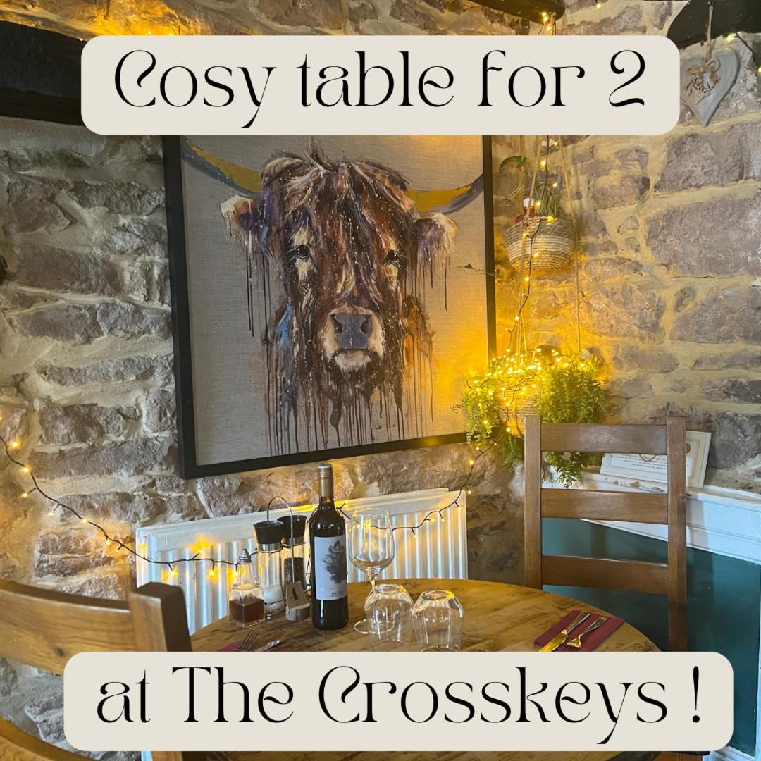Crosskeys Inn Guest Rooms in Wye Valley view 3