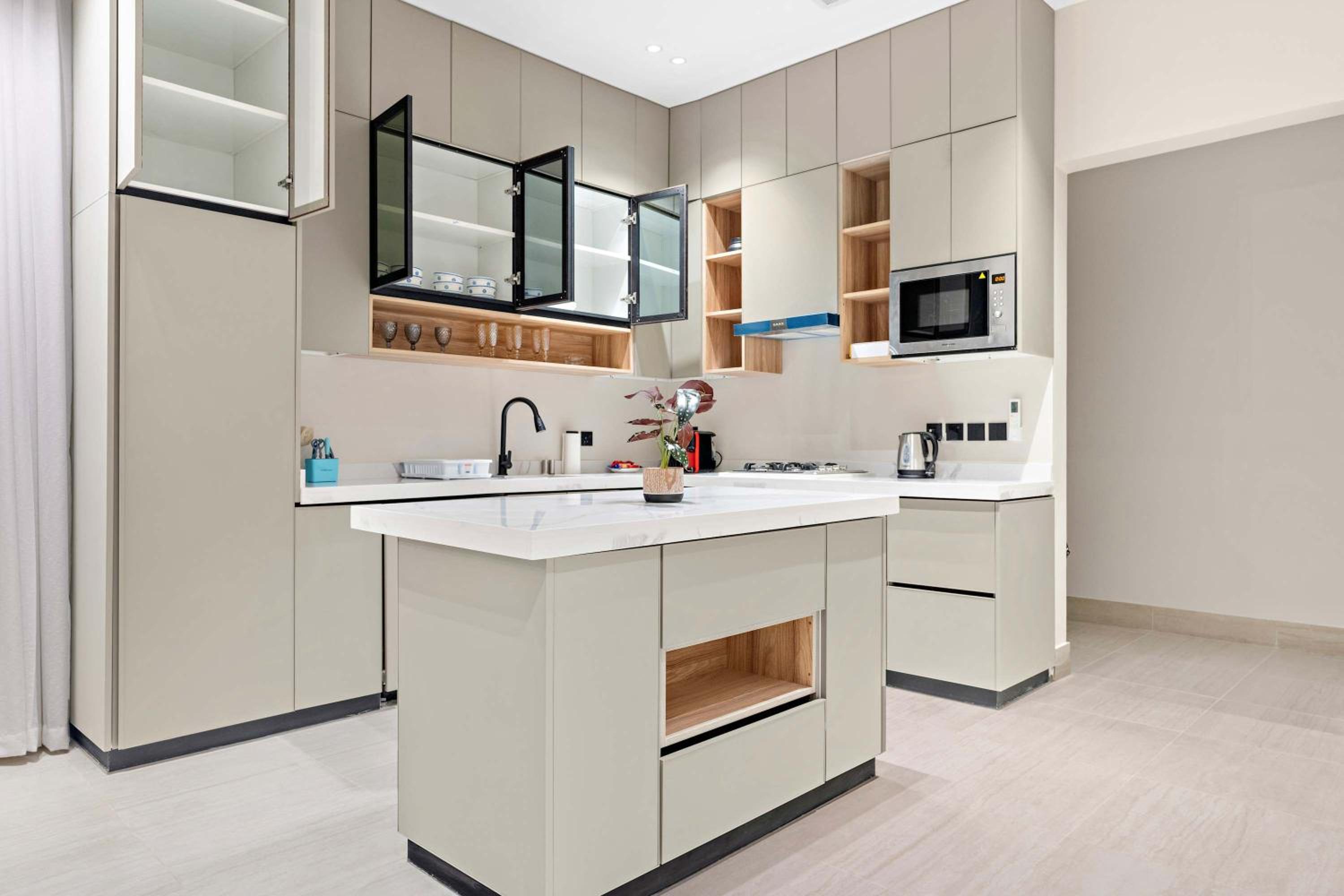 Silkhaus New & Luxury 3BDR at Al Mahmal in Quturbah