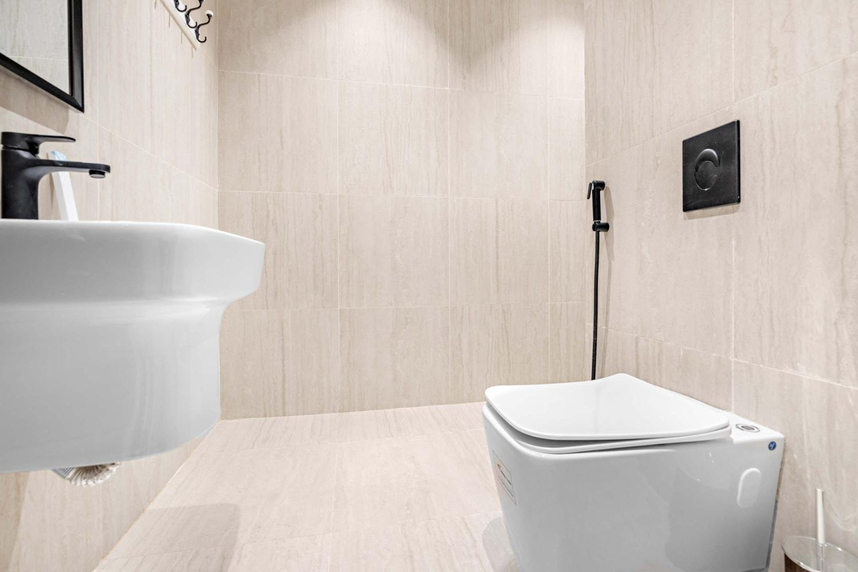 Silkhaus New & Luxury 3BDR at Al Mahmal in Quturbah