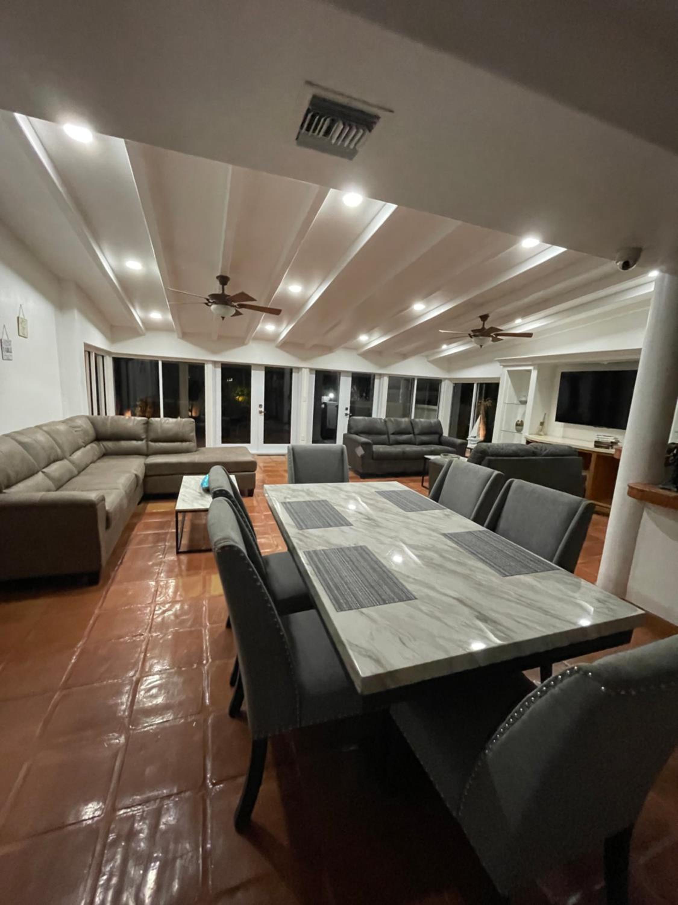lounge