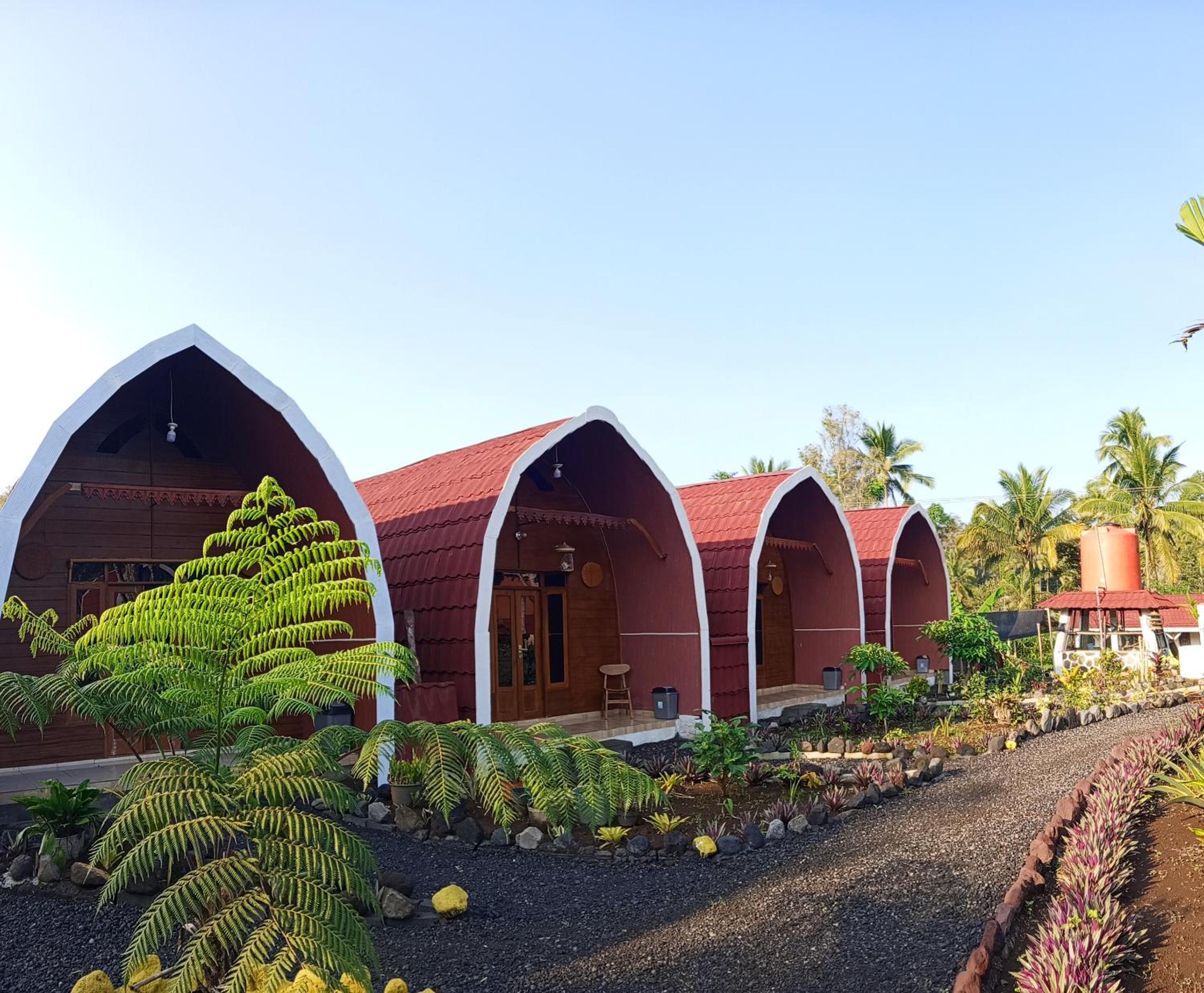 Indah Damai Cottages