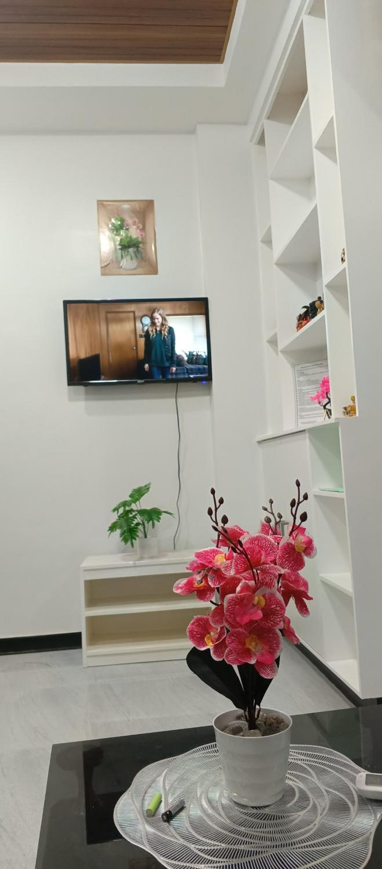 Kings' Palms Residence Fully Furnished Apartment 04 view 5