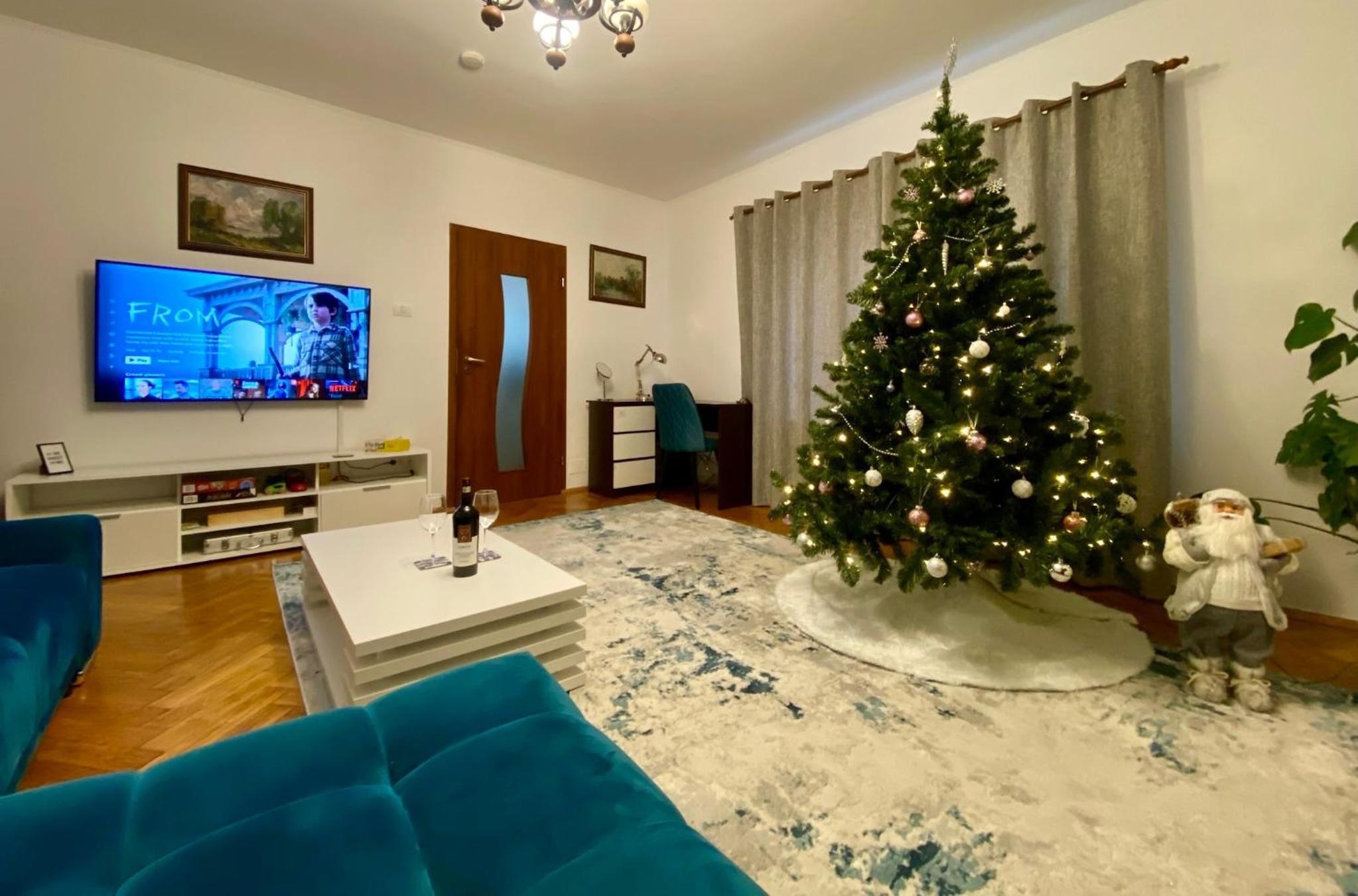 Cozy Corner Guesthouse - Civic Center, free Parking, garden with BBQ view 2