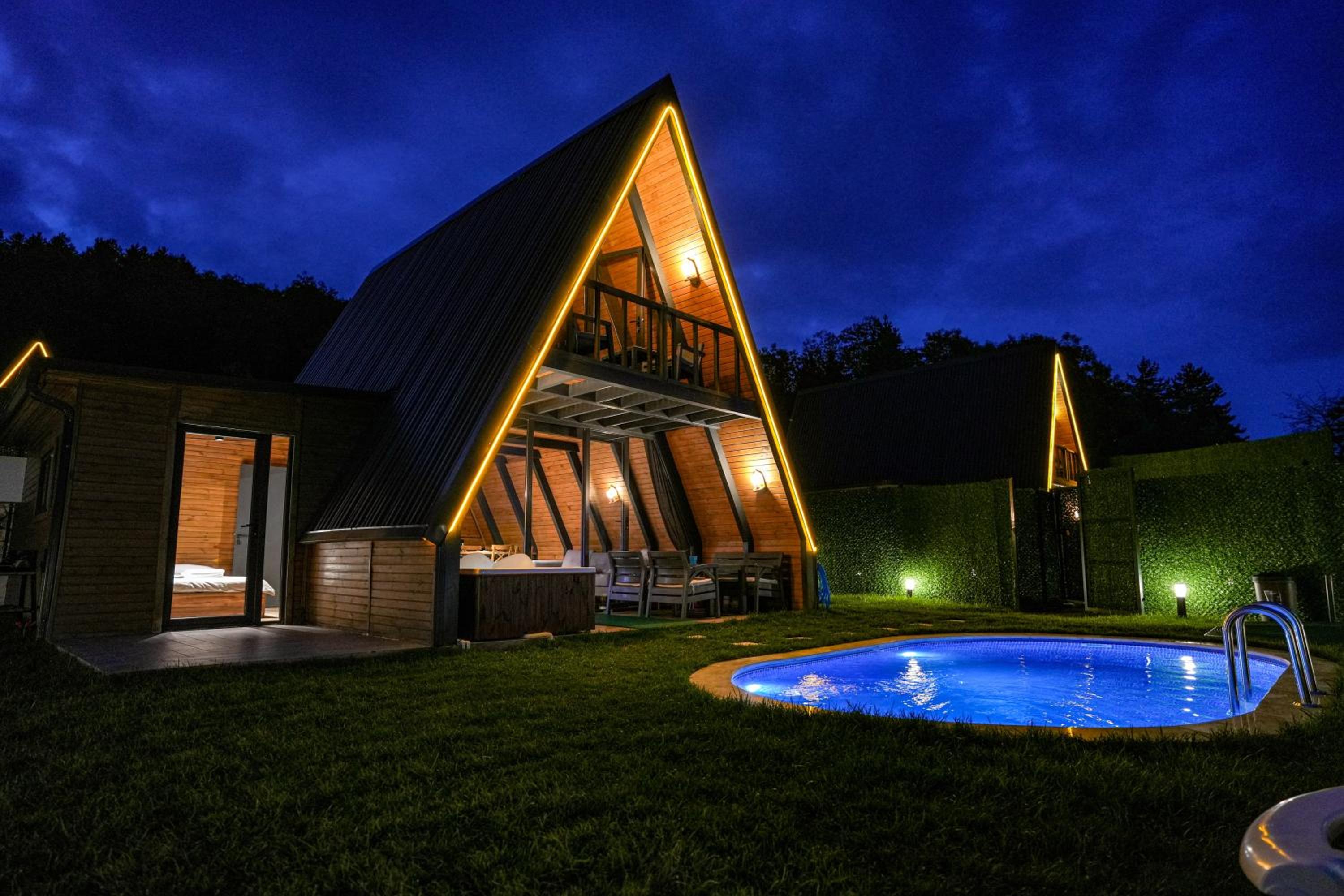 Happy Enjoy Bungalow