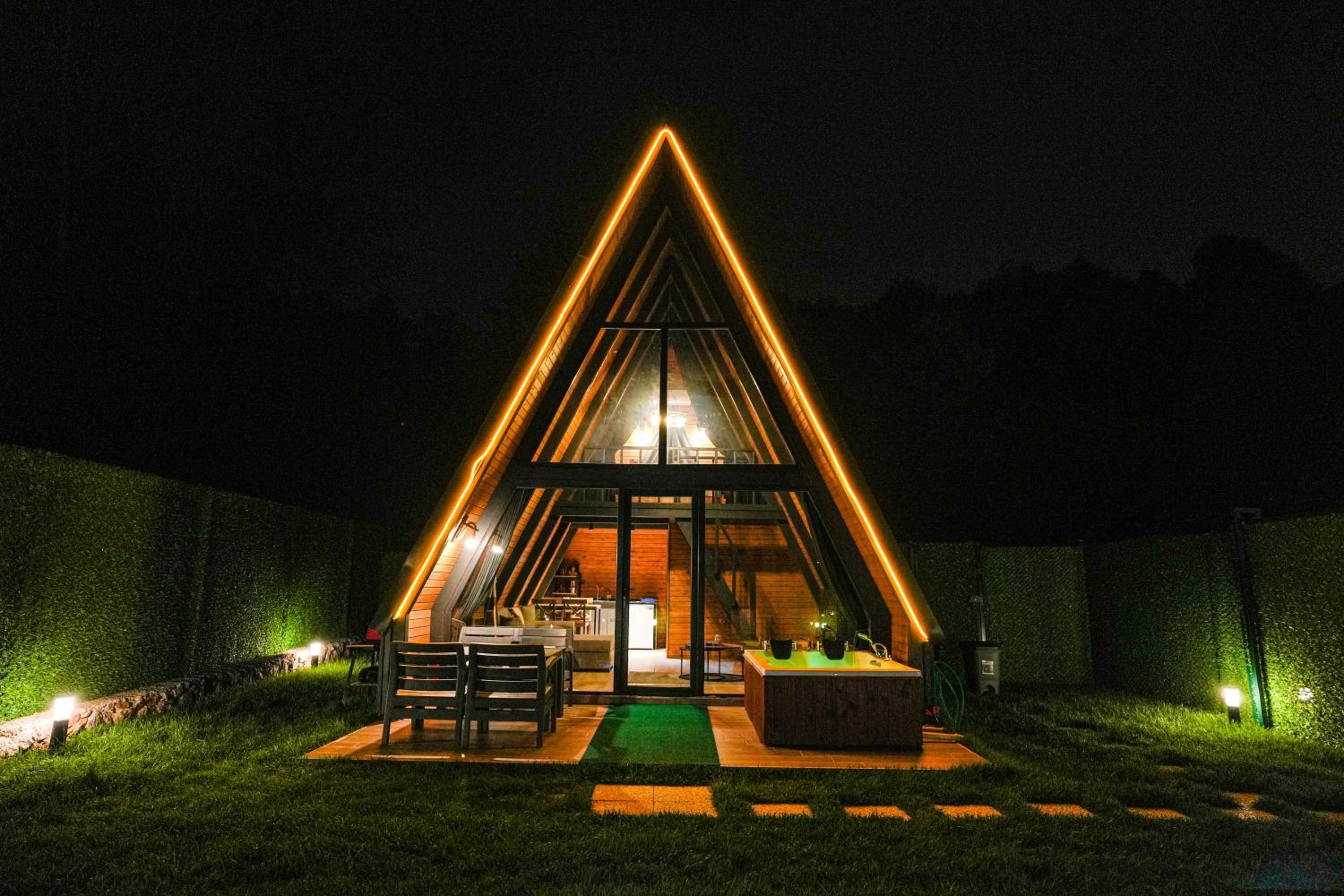 Happy Enjoy Bungalow