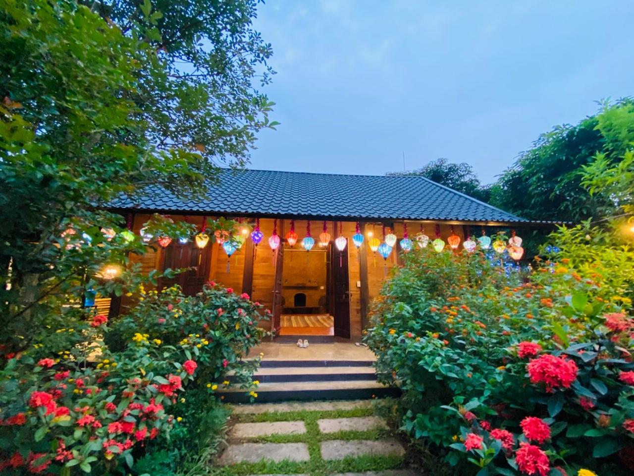 La Vie En Rose Ba Vì Homestay