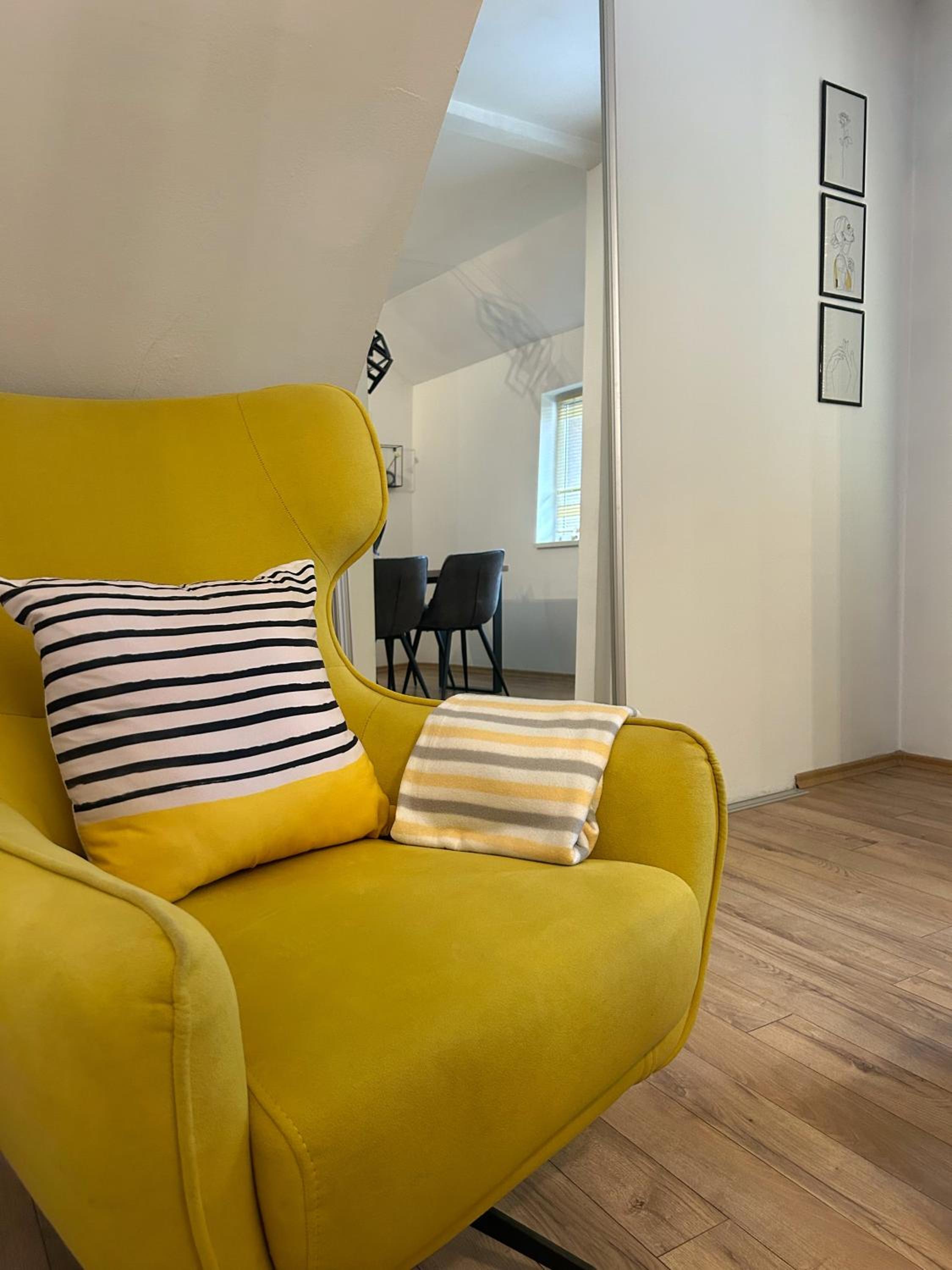 Daria's Duplex Apartment view 3