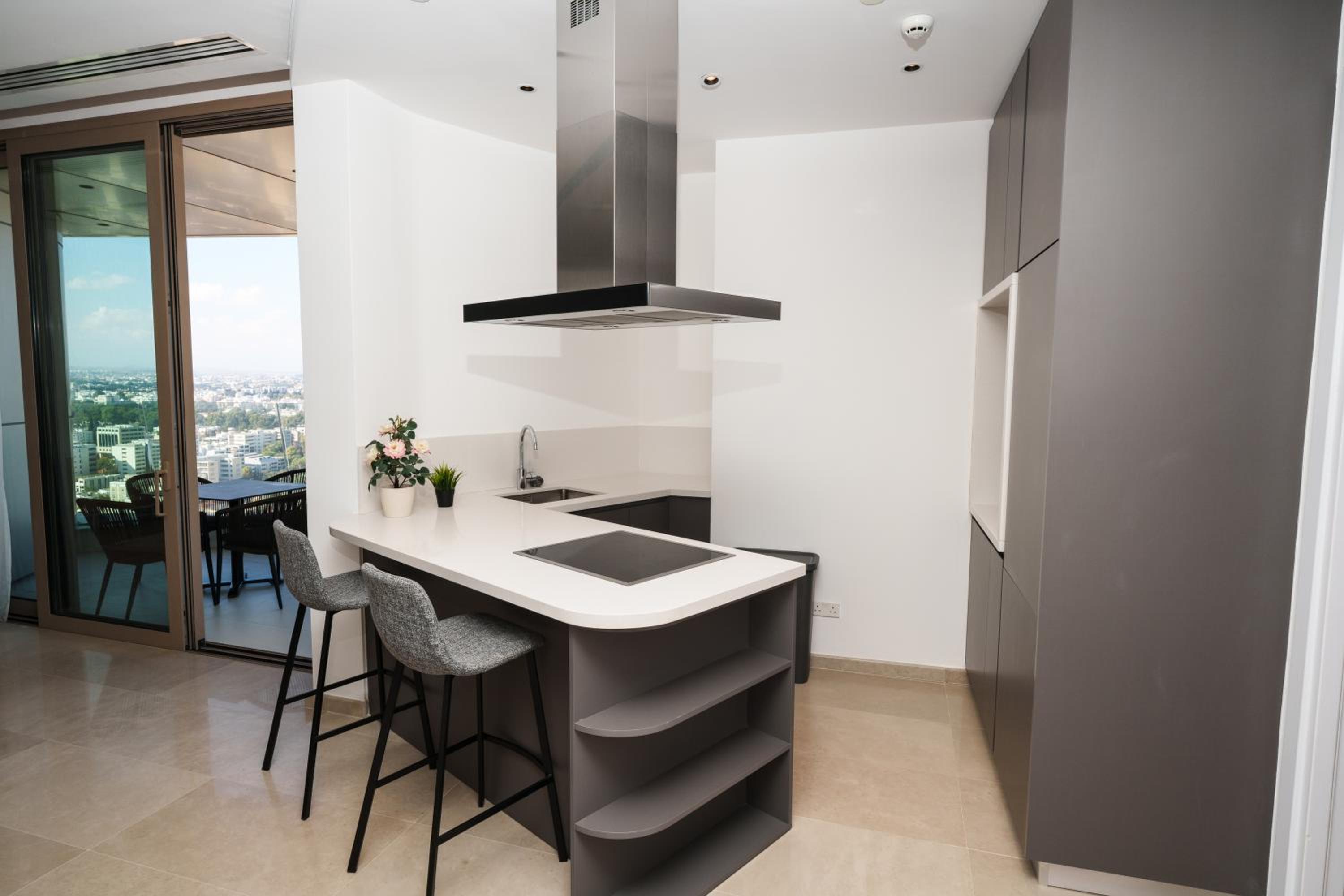 360 Sky Residence, Gym & Pool - 26th Floor
