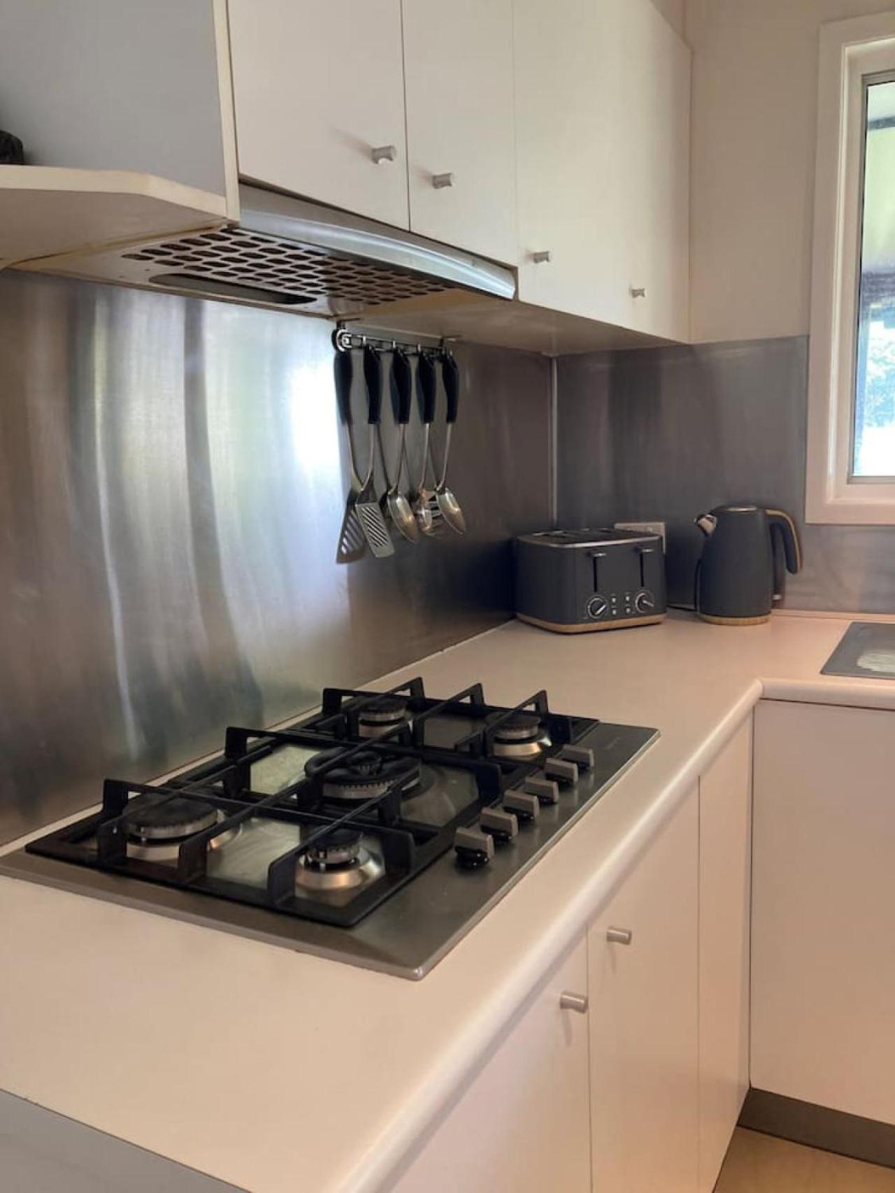 Large Family Home With Separate Studio, Buderim