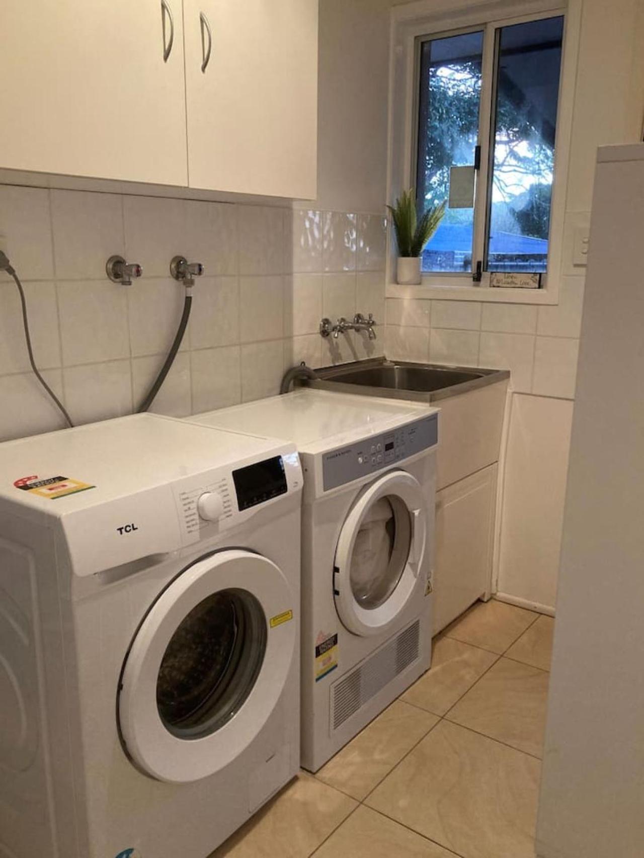 Large Family Home With Separate Studio, Buderim
