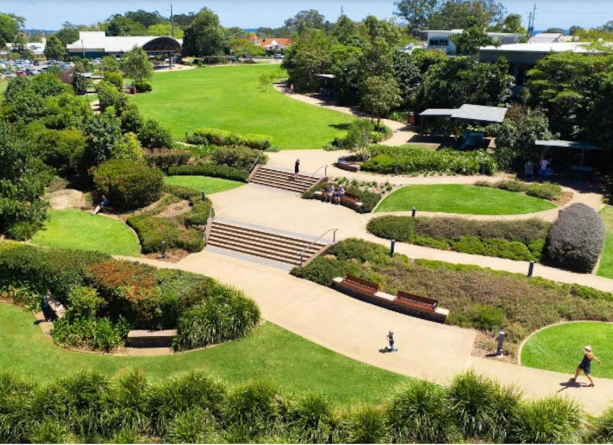 Large Family Home With Separate Studio, Buderim