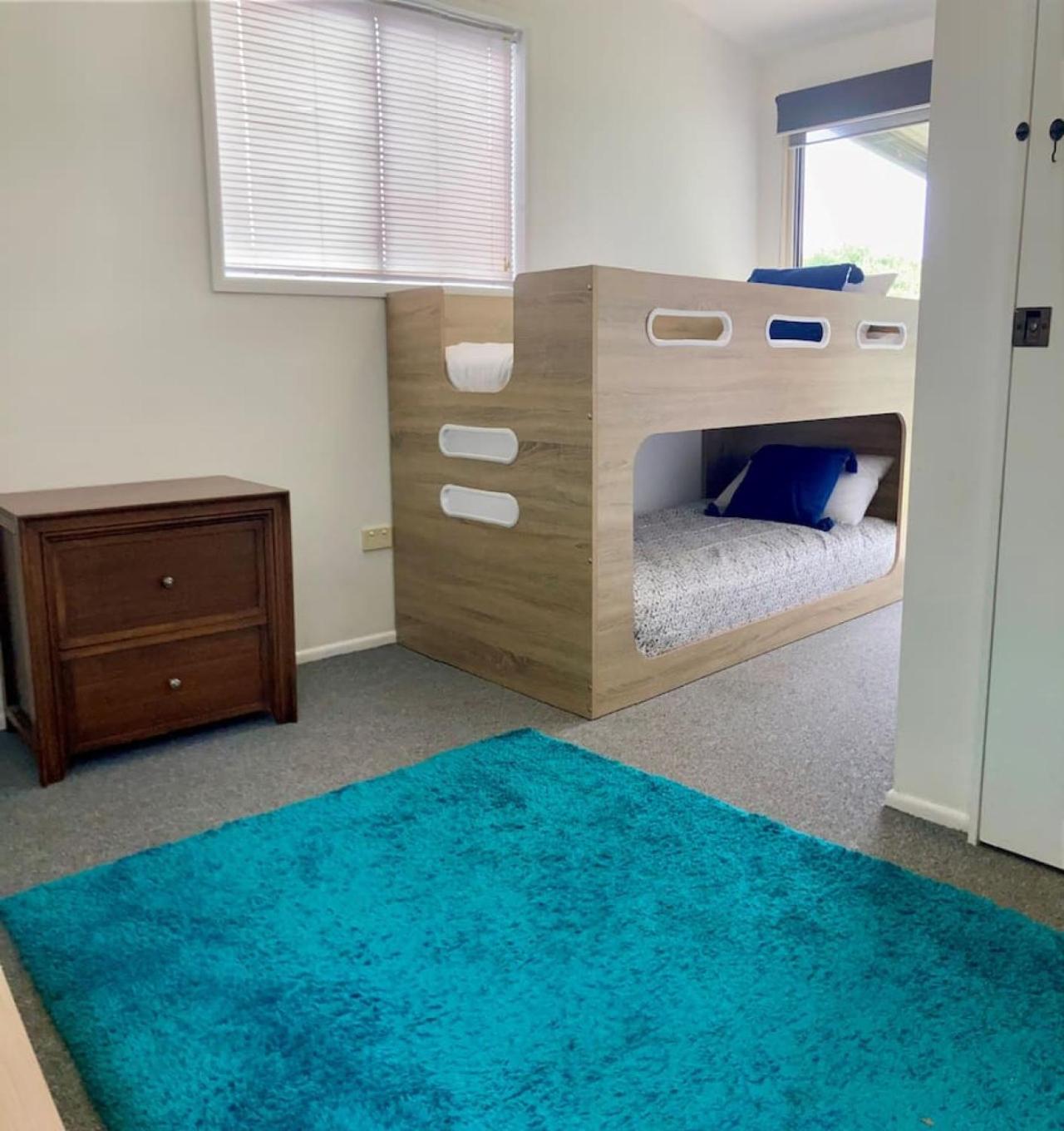Large Family Home With Separate Studio, Buderim