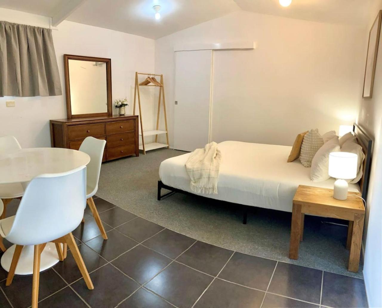 Large Family Home With Separate Studio, Buderim