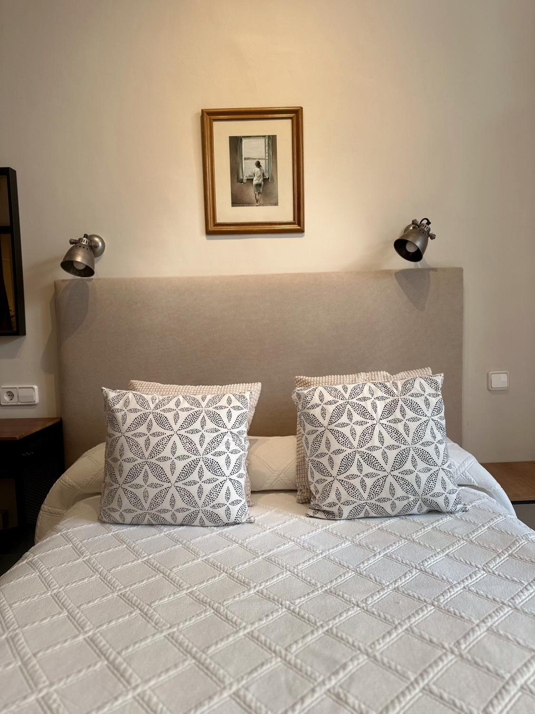 Casa Consell Gran Via, Guest House