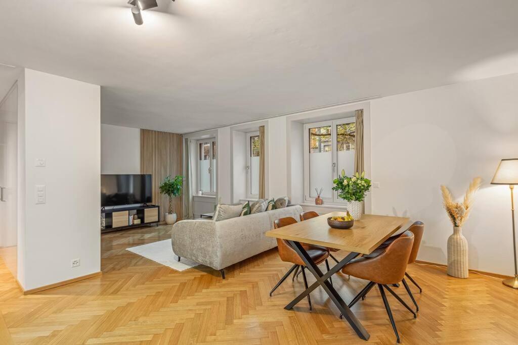 Im Stadtzentrum gelegenes Apartment mit Kingsize Bed