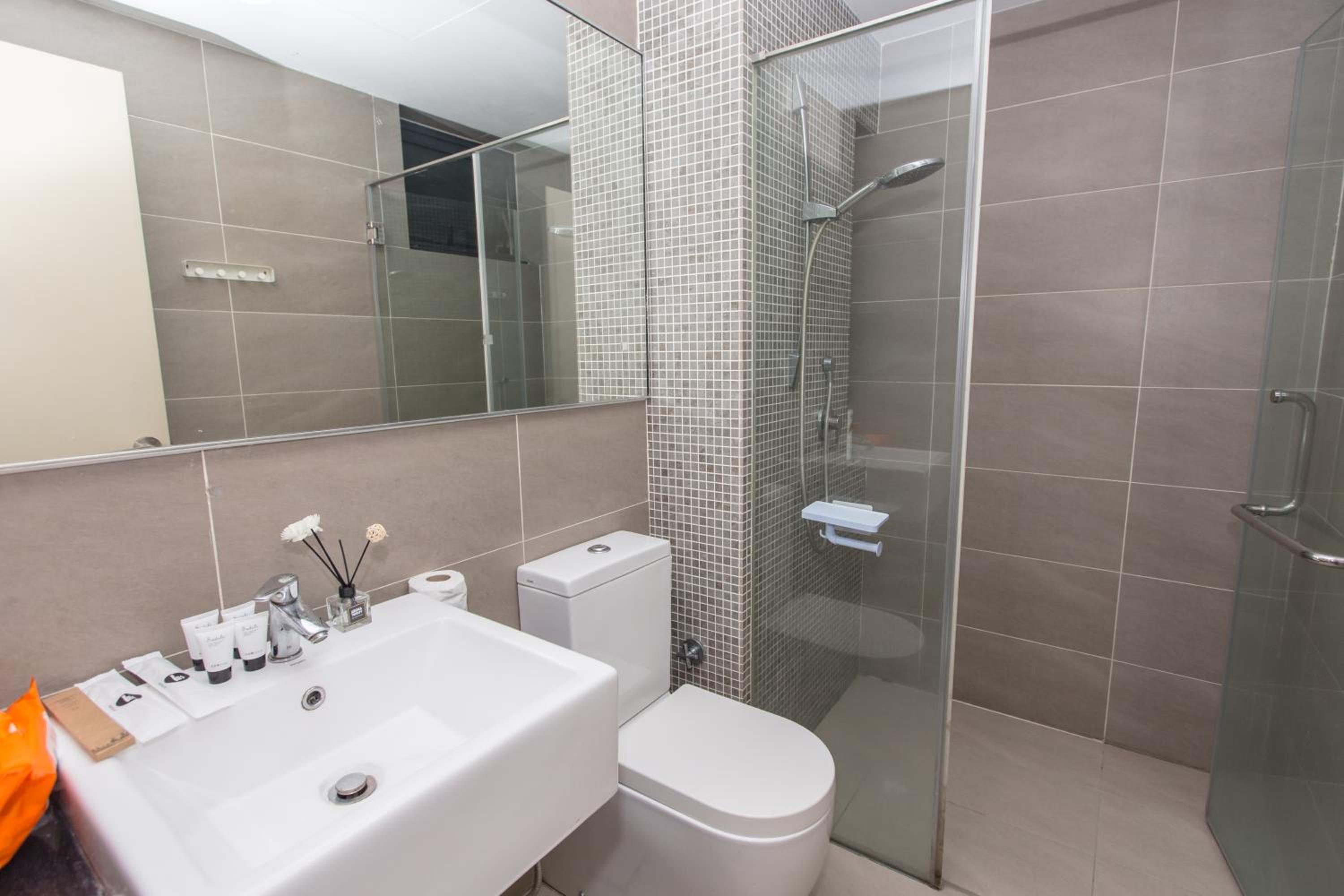 V Residence at Sunway Velocity by MY TRIP & MY STAY