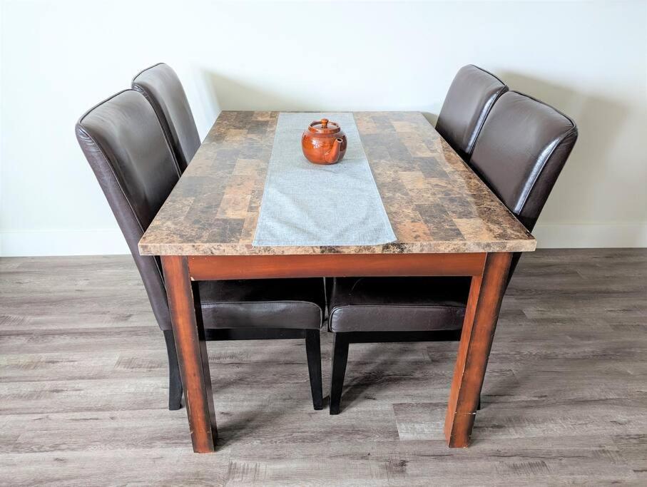 New & Bright unit in Beautiful Quispamsis