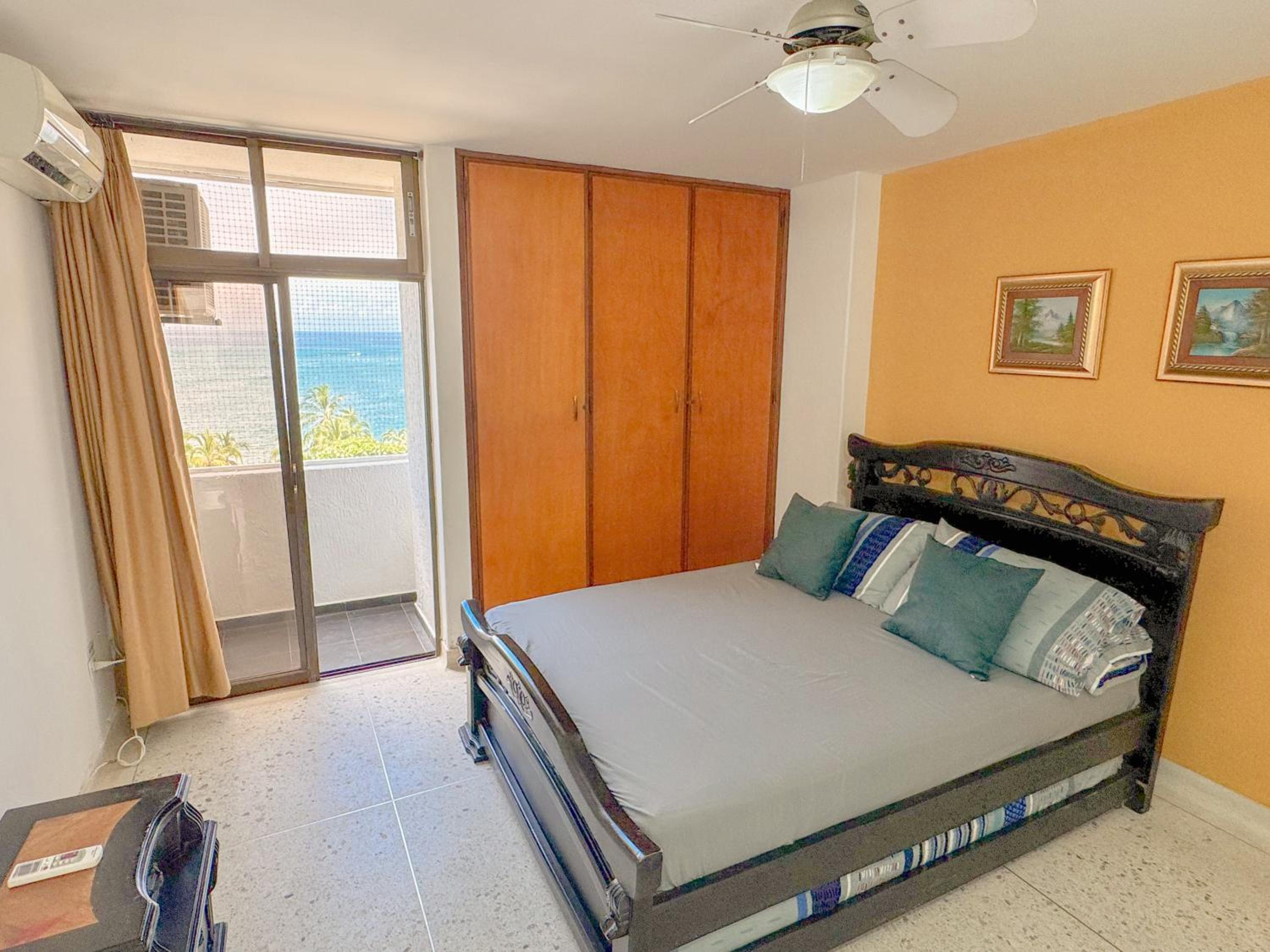 Apartamentos con vista al mar Rodamar, Bedviajes