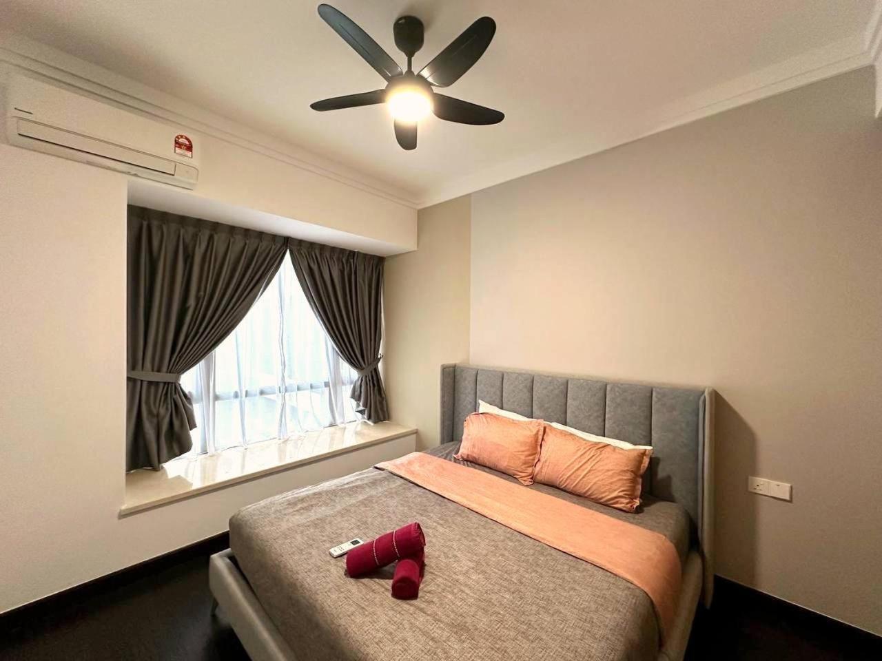 R&F Princess Cove JB Apartment Suites By SC Homestay
