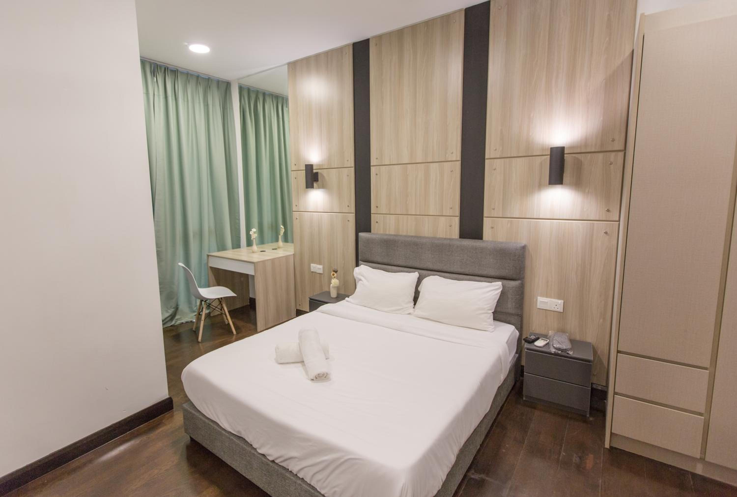 V Residence at Sunway Velocity by MY TRIP & MY STAY