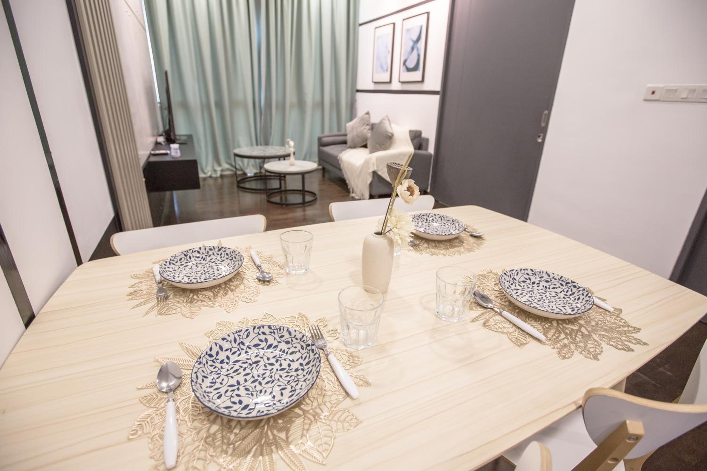 V Residence at Sunway Velocity by MY TRIP & MY STAY