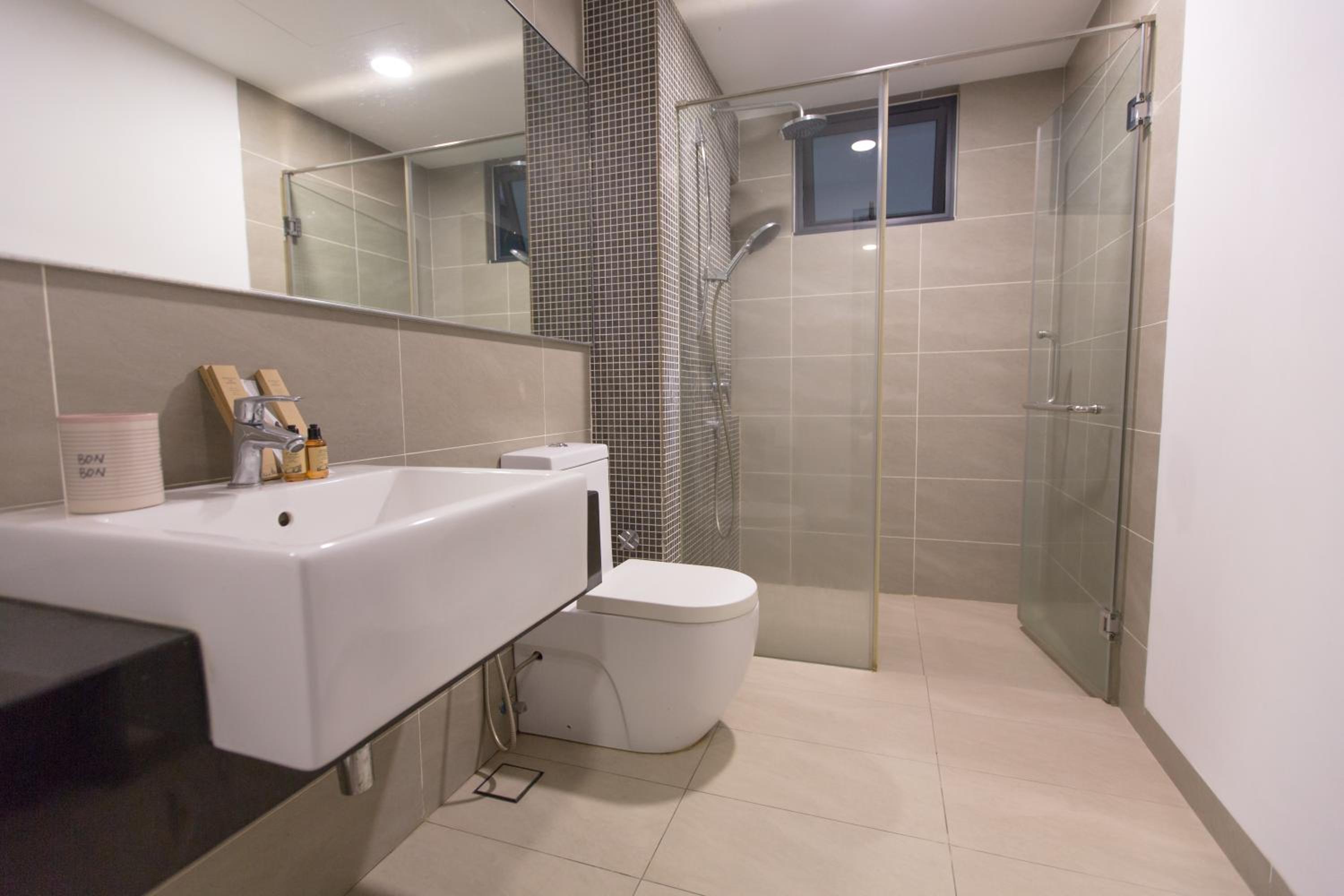 V Residence at Sunway Velocity by MY TRIP & MY STAY