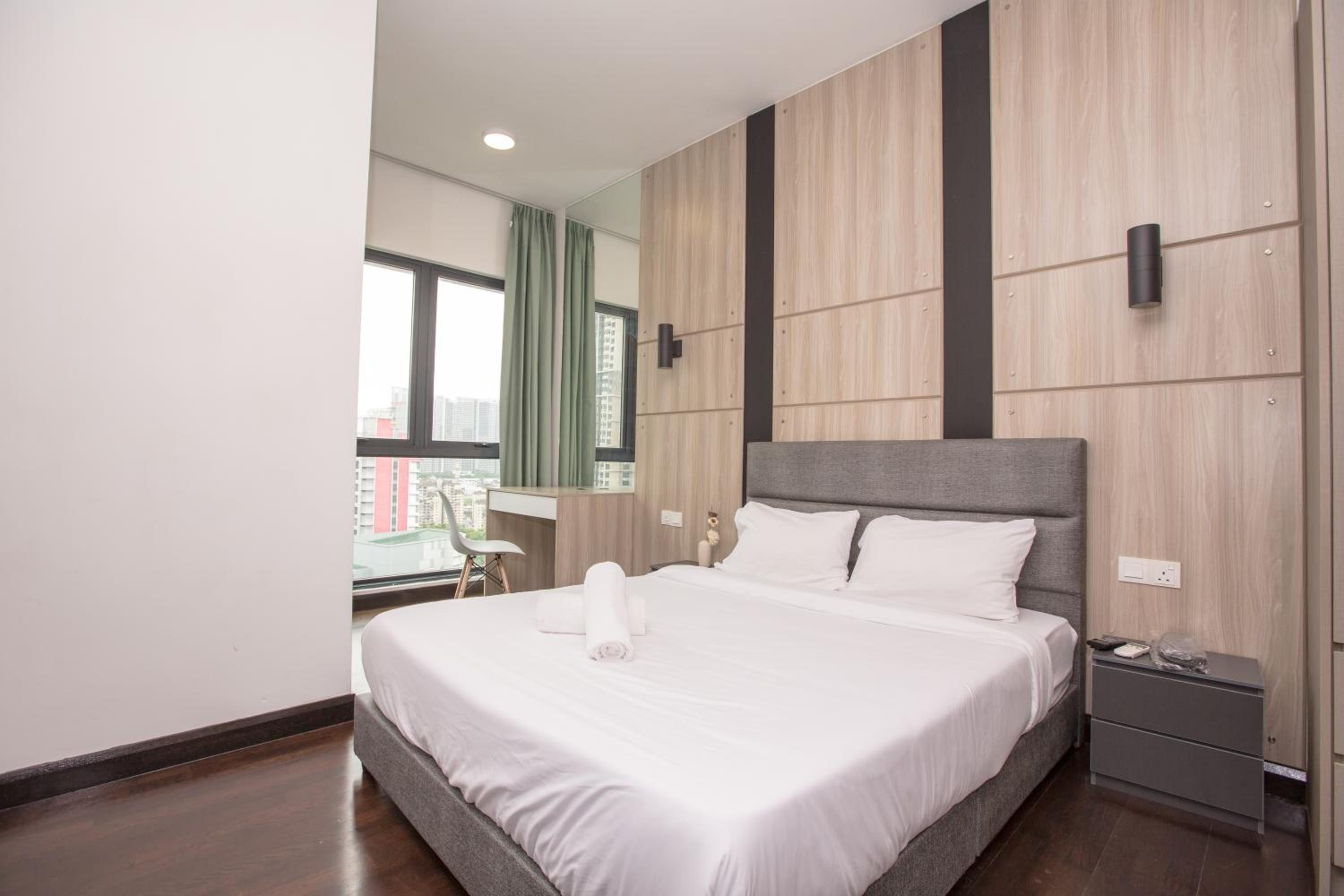 V Residence at Sunway Velocity by MY TRIP & MY STAY