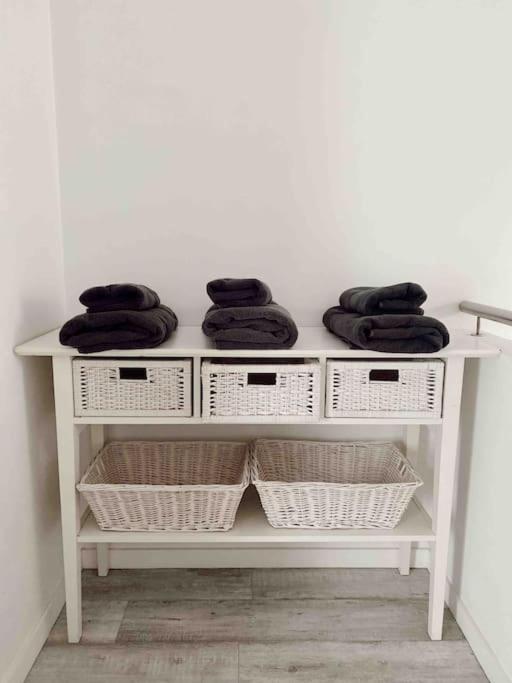 Beautiful spacious 1 bedroom loft