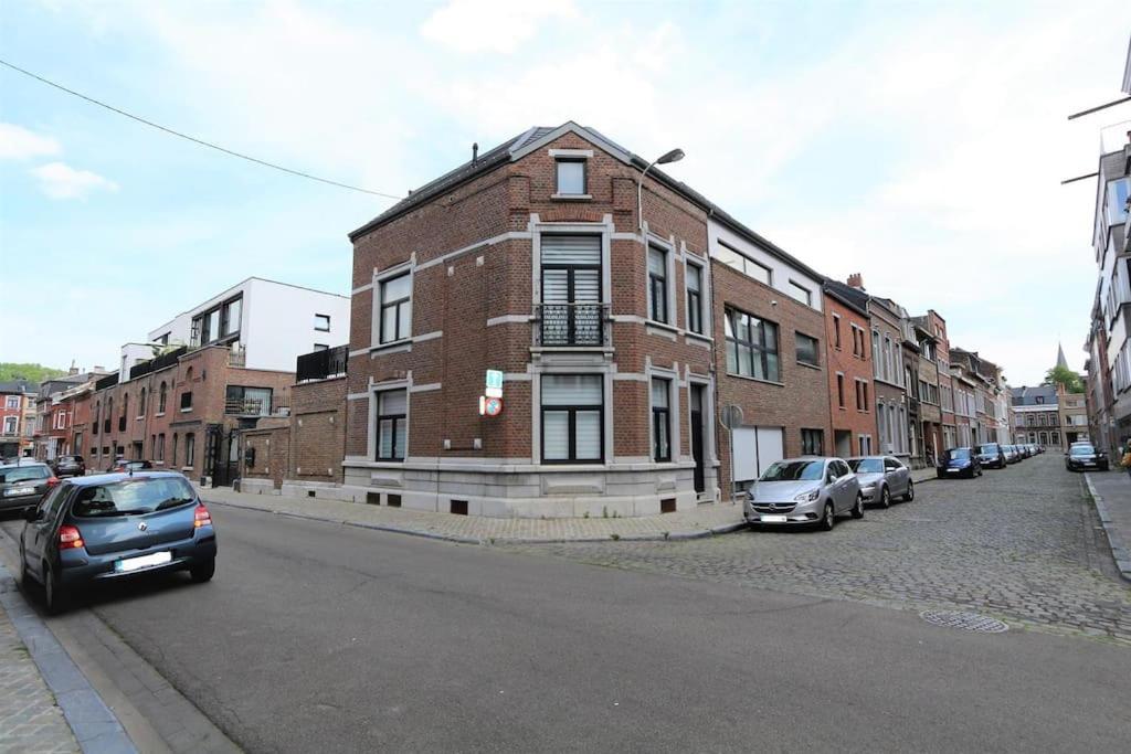Beautiful spacious 1 bedroom loft